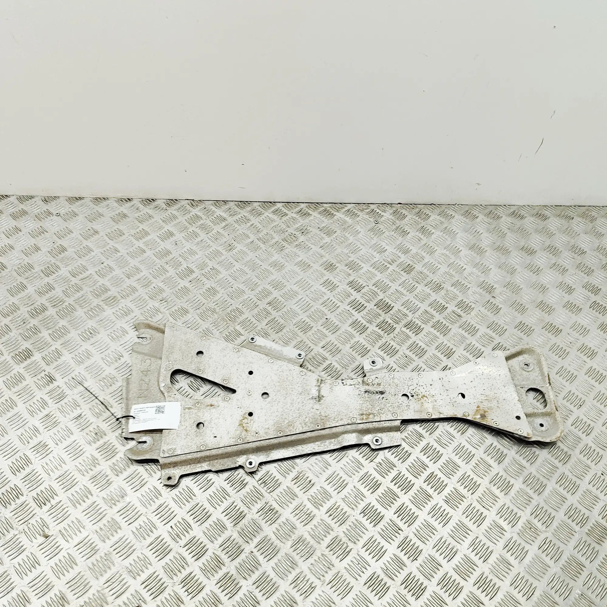 Mazda MX-5 Gearbox cover Gearbox cover — MAZDA MX-5 (IV ND) (2015-...) —...