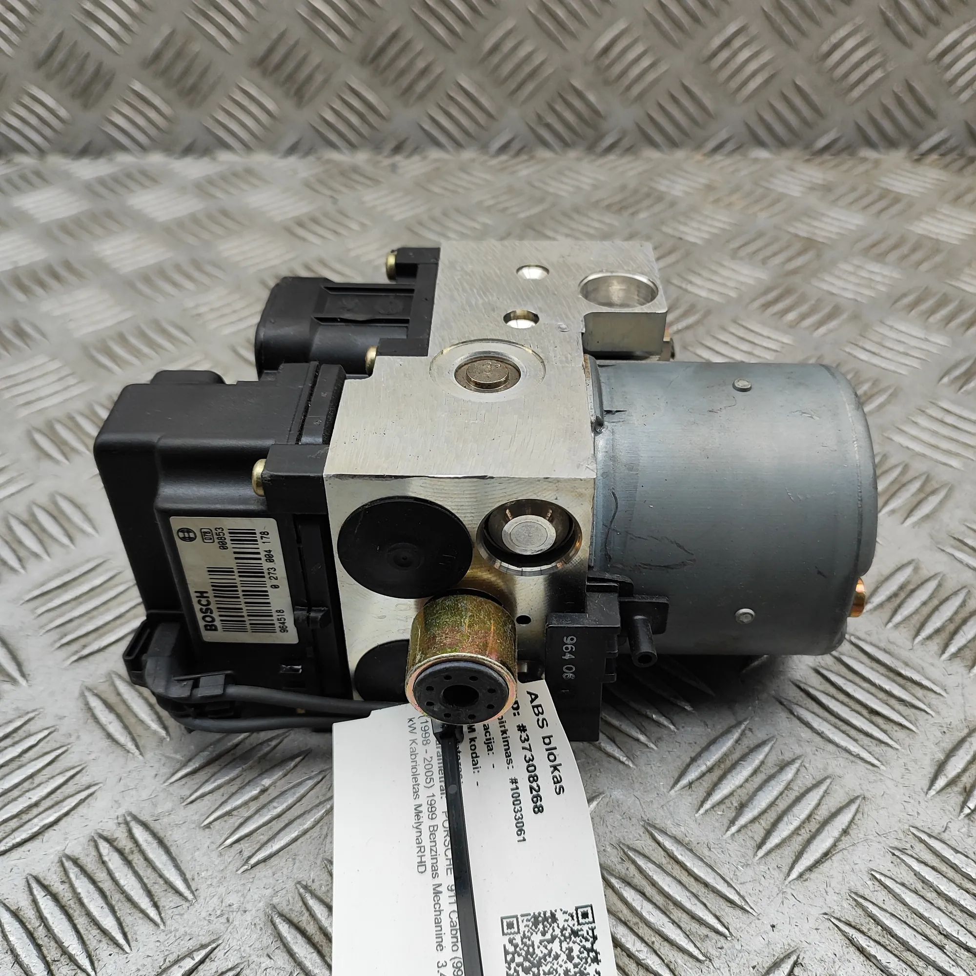Porsche 911 (996) ABS Hydraulipumppu ABS Pump — PORSCHE 911 (Cabrio 996) (1998-2005)...