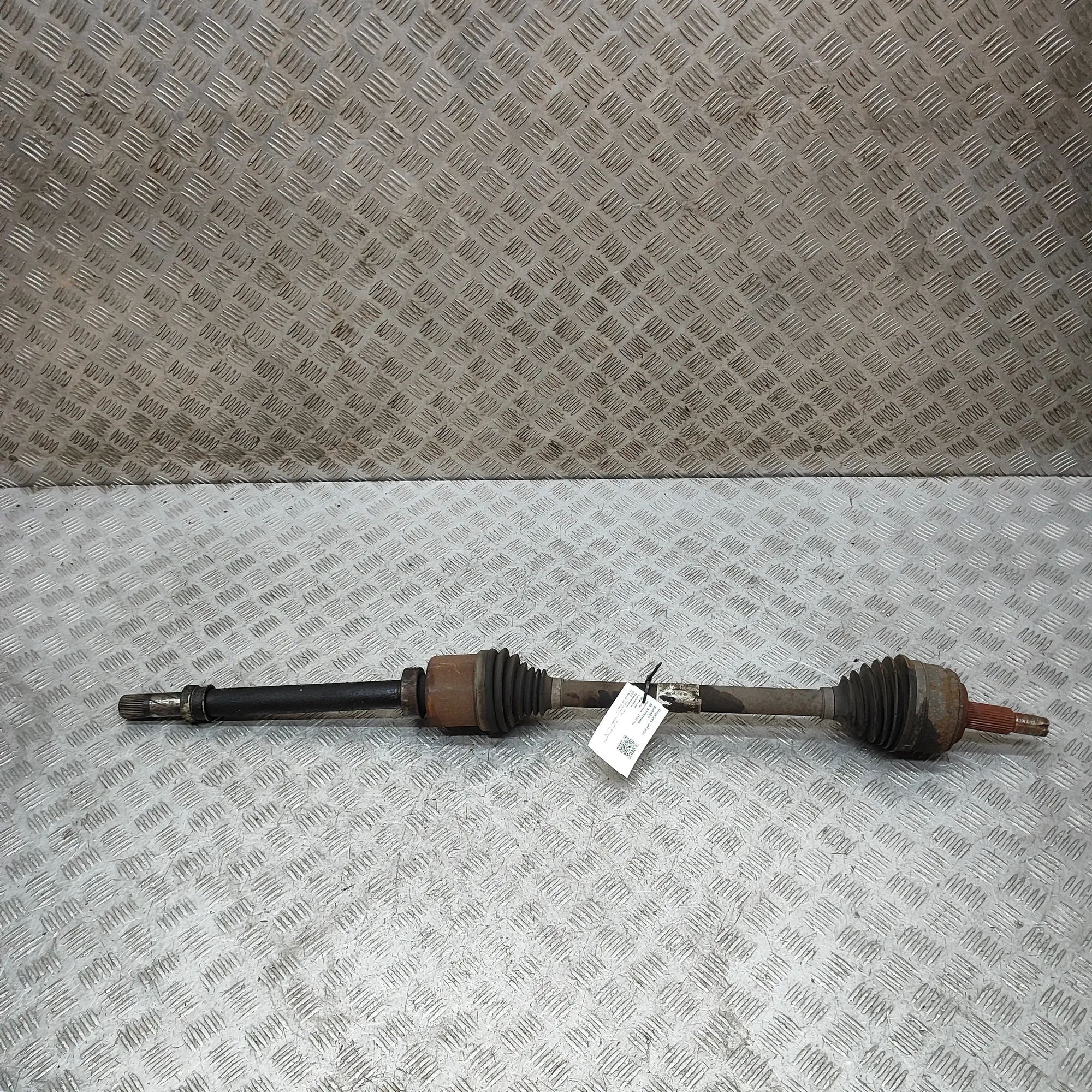 Renault Master Front Right Driveshaft Front Right Driveshaft — RENAULT MASTER (III Va...