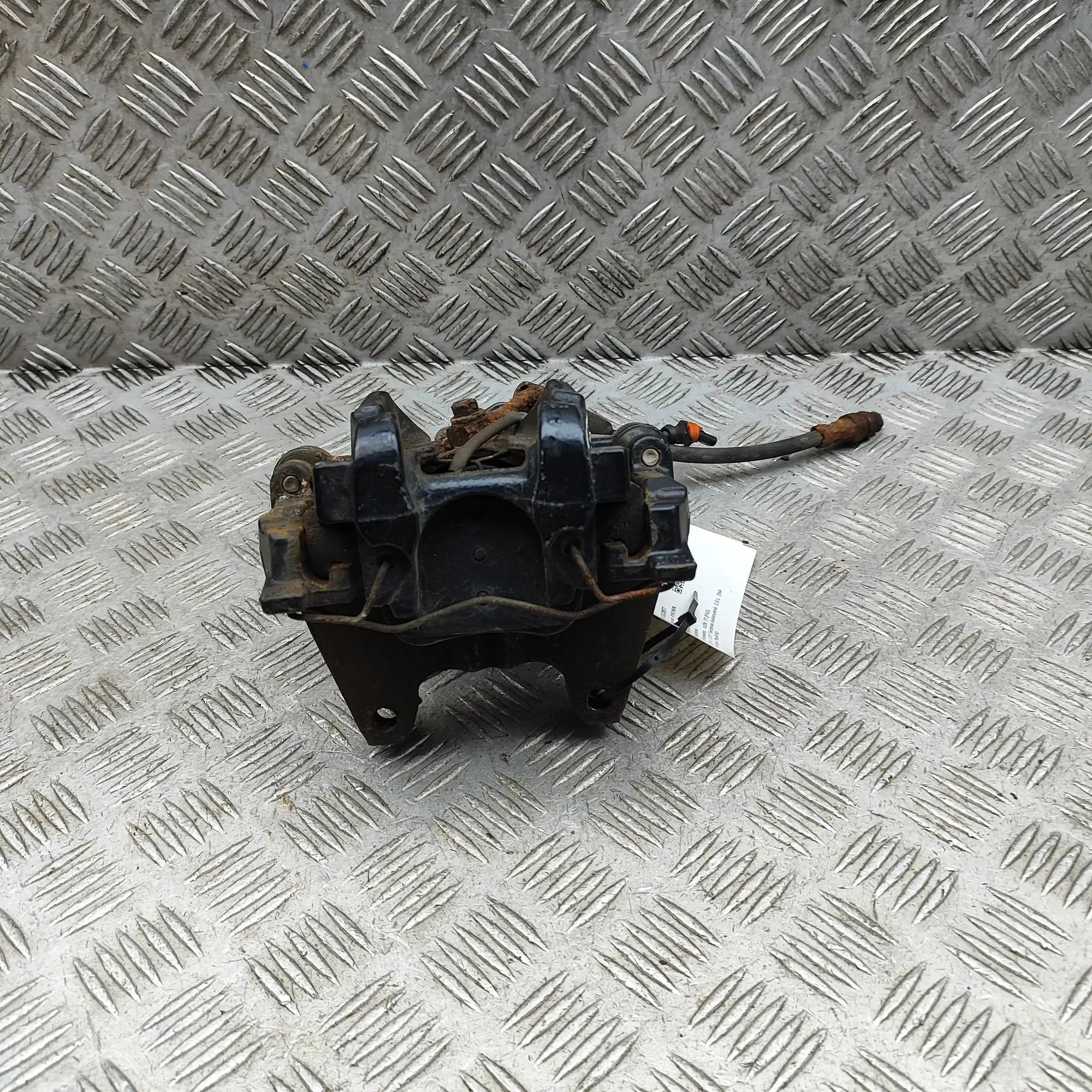 Audi TT (8S) Brake caliper — rear left Brake caliper — rear left — AUDI TT (FV3) (2014...