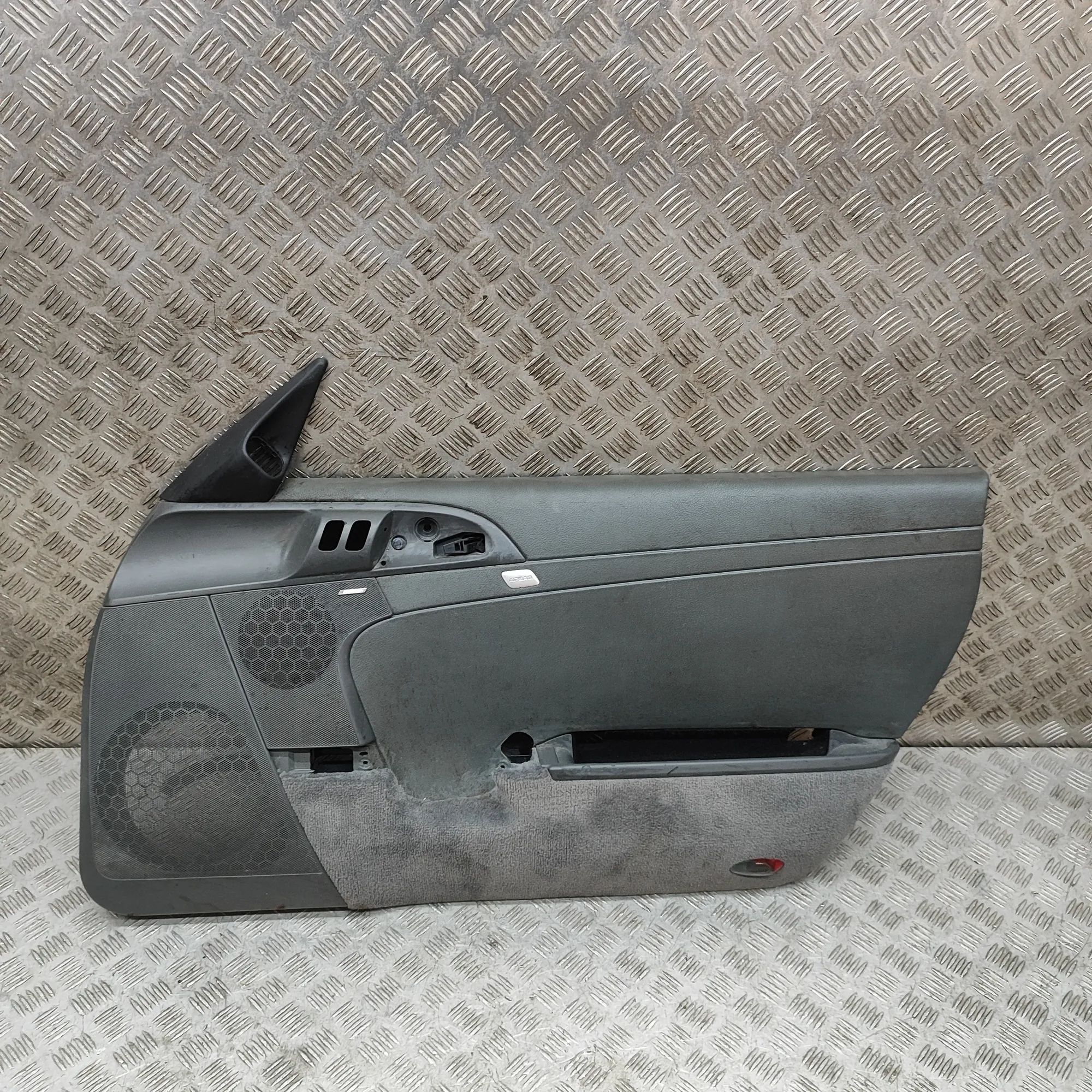 Porsche 911 (997) Front Right Door Panel Front Right Door Panel — PORSCHE 911 (997) (200...