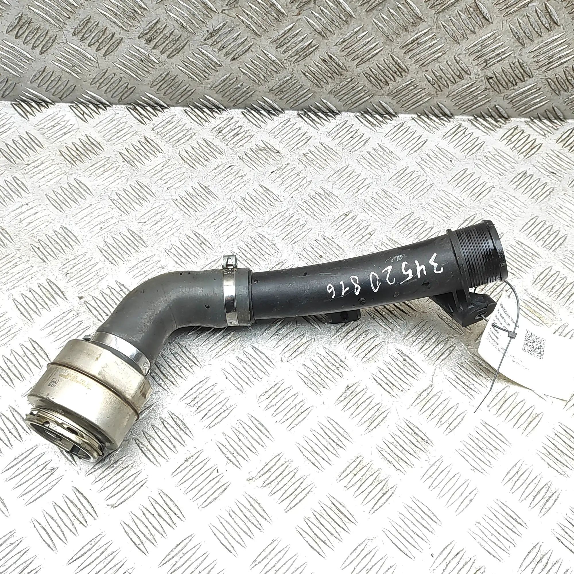 Nissan Qashqai (J12) Intercooler Hose Pipe Intercooler Hose Pipe — NISSAN QASHQAI (II J11,...