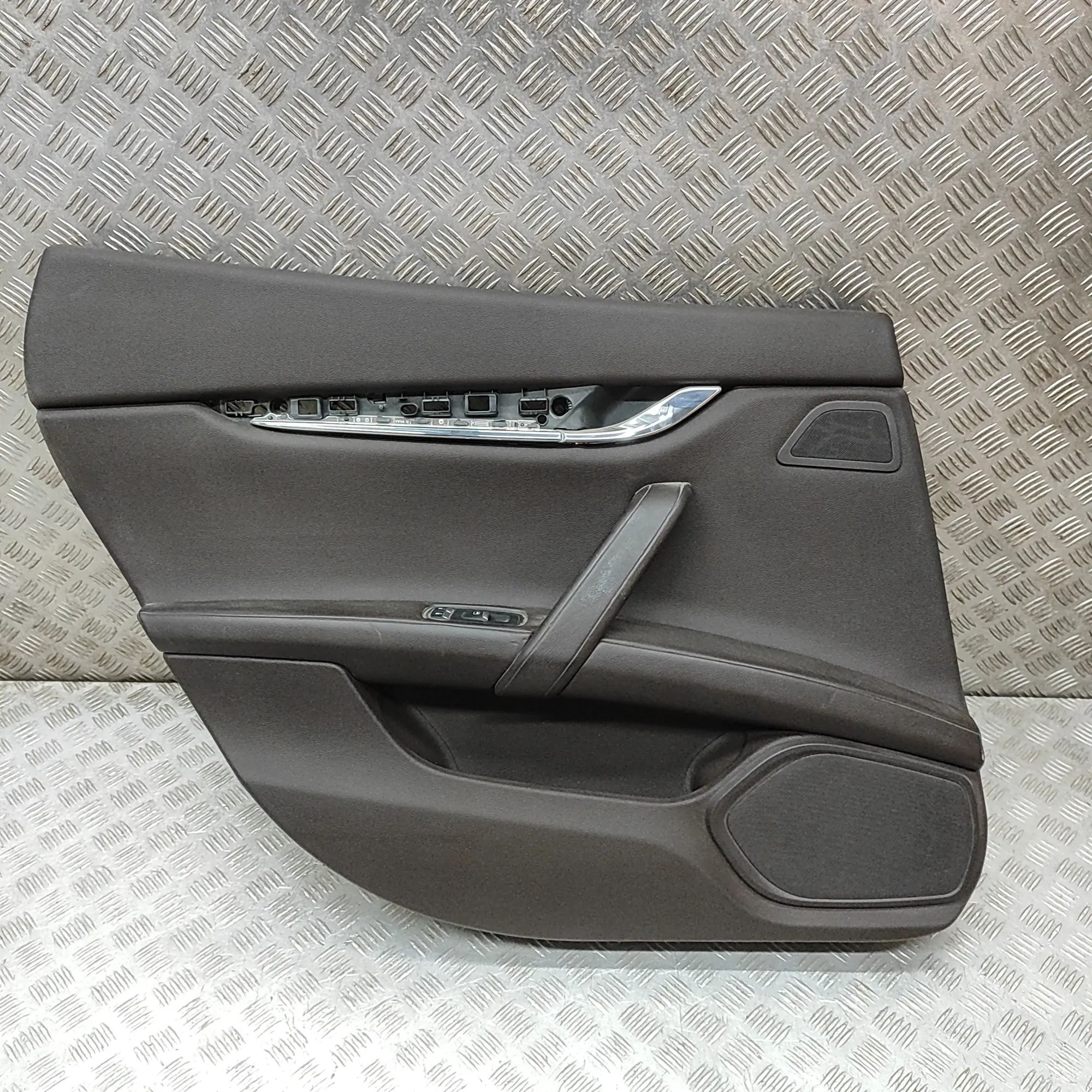 Maserati Quattroporte Rear Left Door Panel Rear Left Door Panel — MASERATI QUATTROPORTE (V...