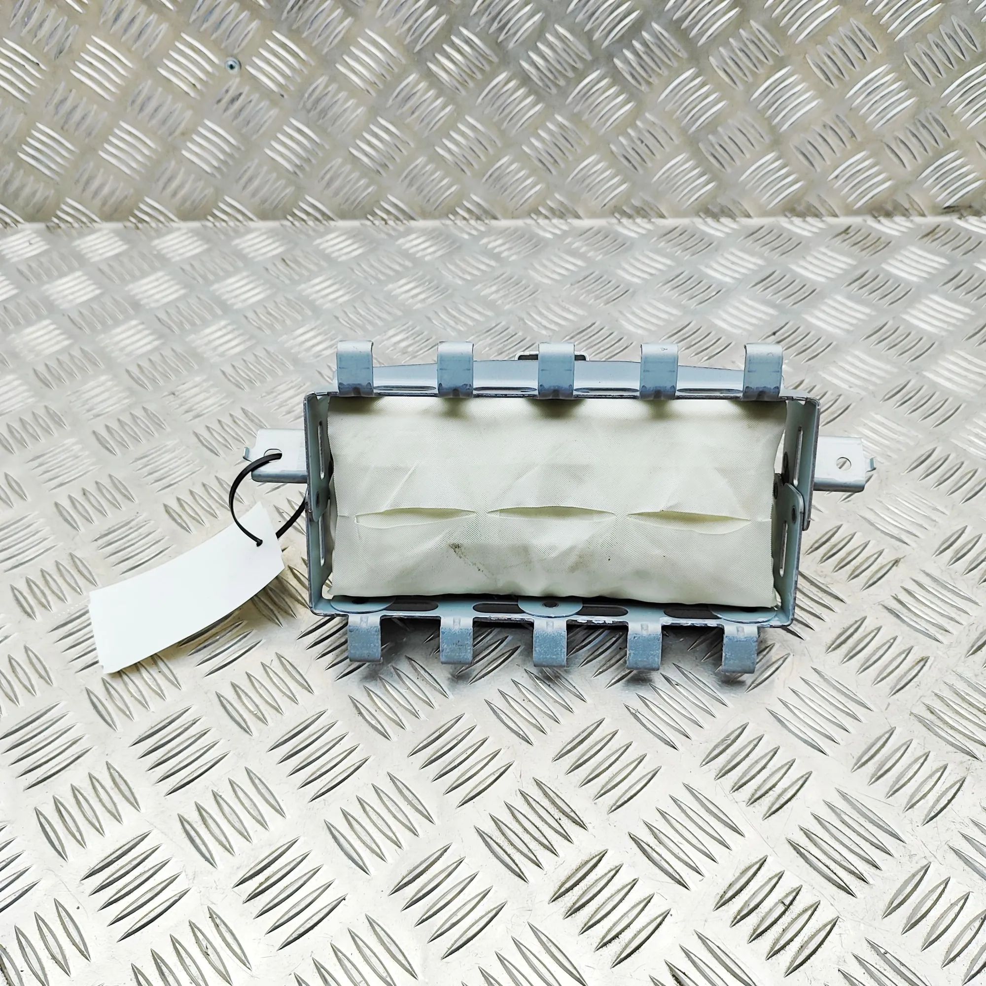 Nissan Leaf Dashboard Safety Bag SRS Dashboard Safety Bag SRS — NISSAN LEAF (ZE1) (2...