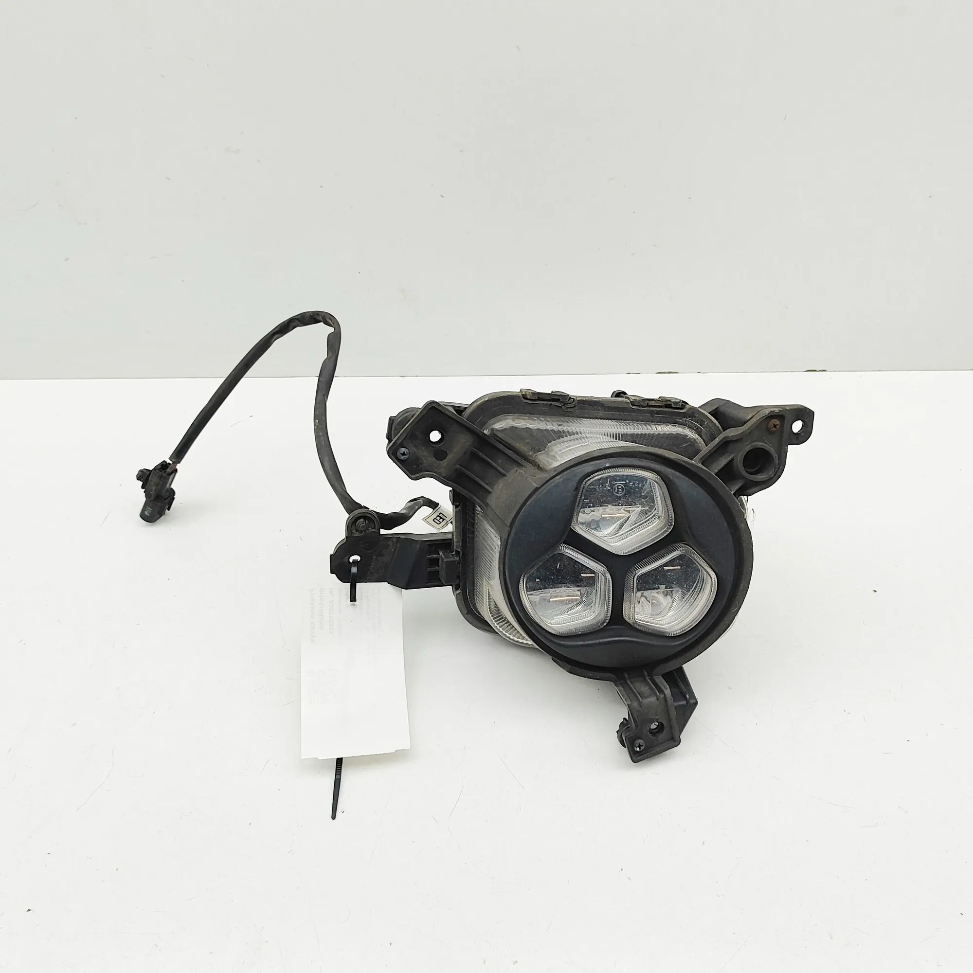 Kia Optima (JF) Front Left Fog Light Front Left Fog Light — KIA OPTIMA (2015-...) — ...