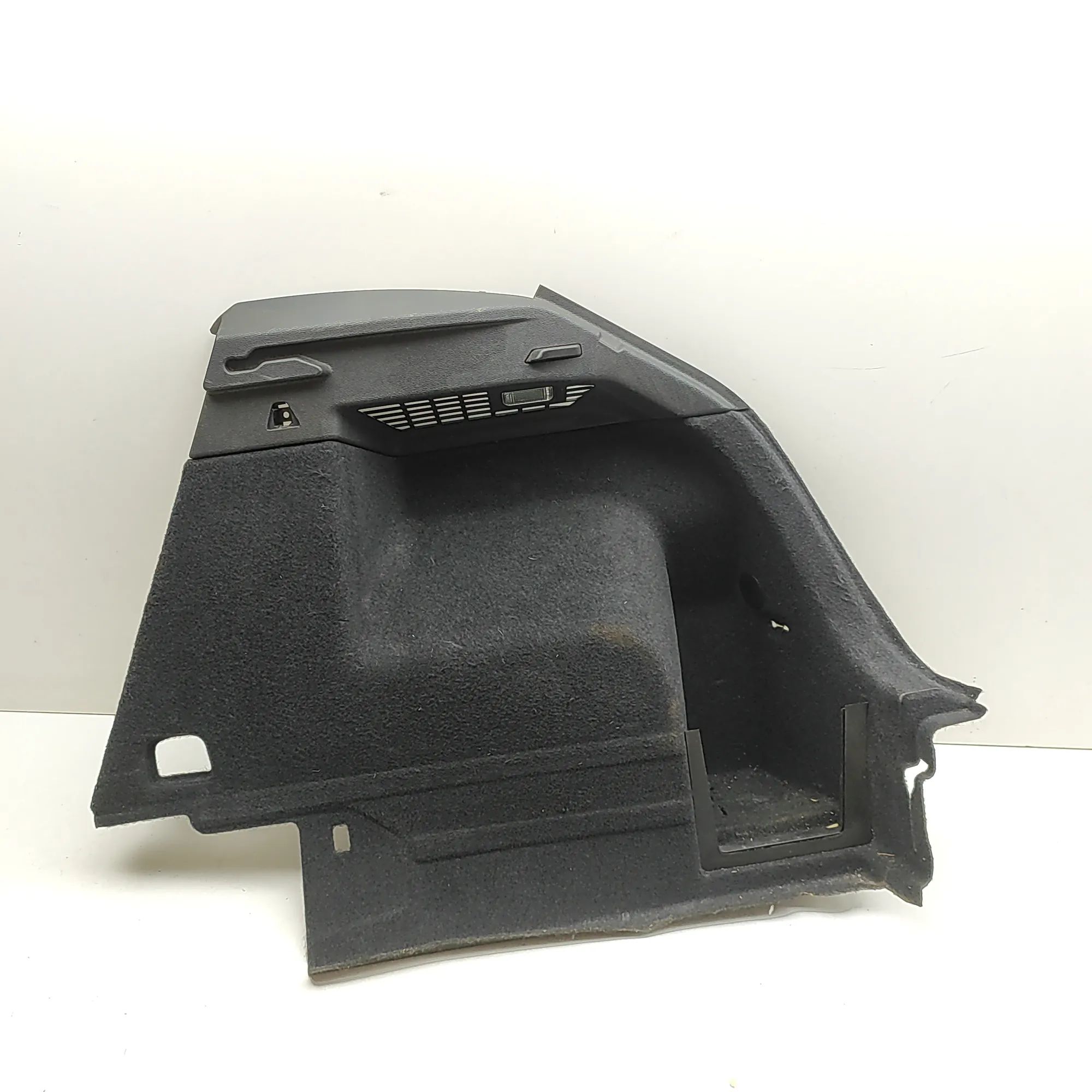 Audi Q3 (F3) Right Side Trunk Trim Right Side Trunk Trim — AUDI Q3 (F3) (2018-...)...