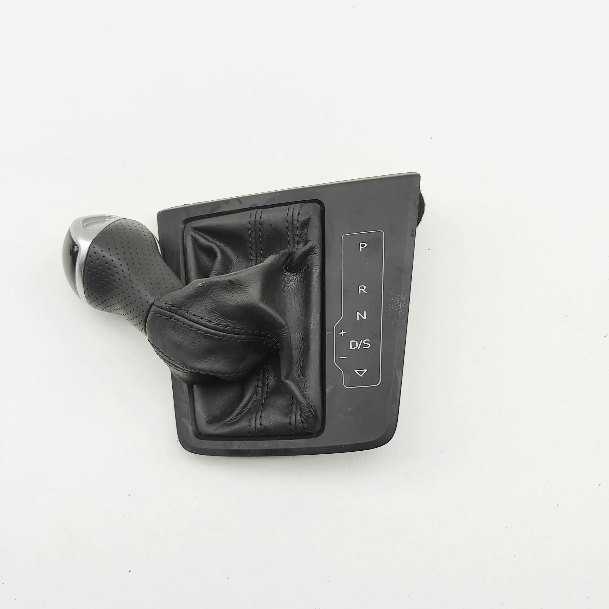 Audi Q3 (F3) Gear lever knob Gear lever knob — AUDI Q3 (Sportback F3N) (2019...