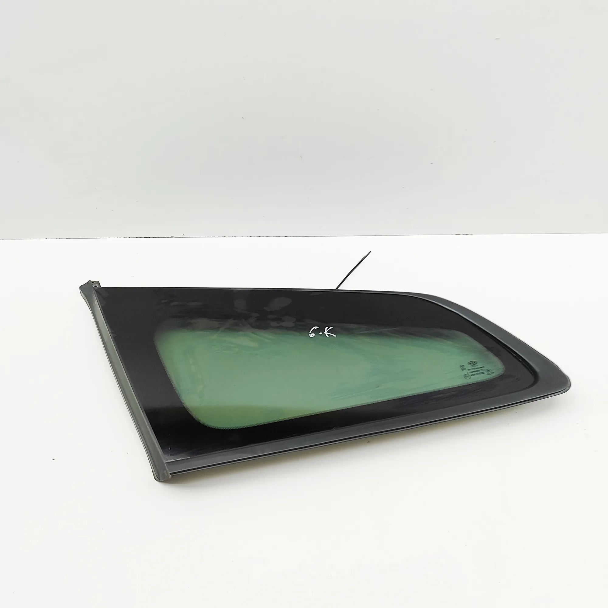 Kia Optima (JF) Rear Left Quarter Window Rear Left Quarter Window — KIA OPTIMA (Sportswa...