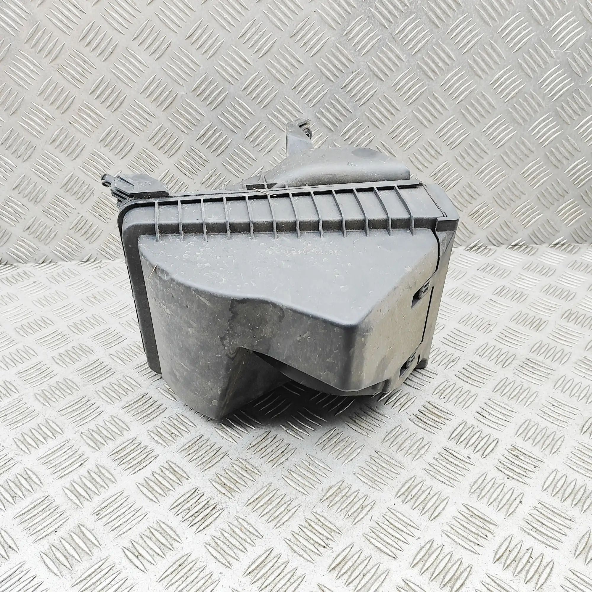 Kia Optima (JF) Air filter box  Air Filter Box — KIA OPTIMA (Sportswagon) (2016...