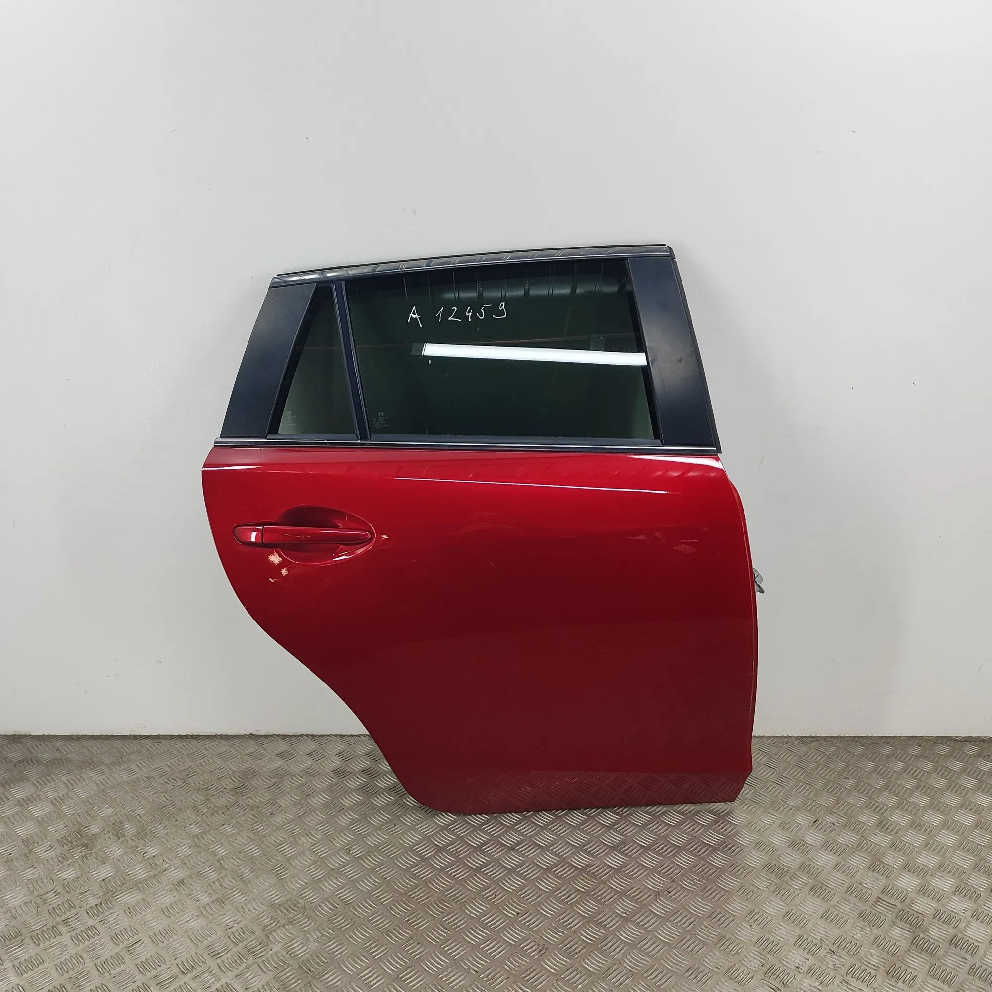 Mazda 6 (GH) Door — rear right Door — rear right — MAZDA 6 (Estate GJ, GL) (20...