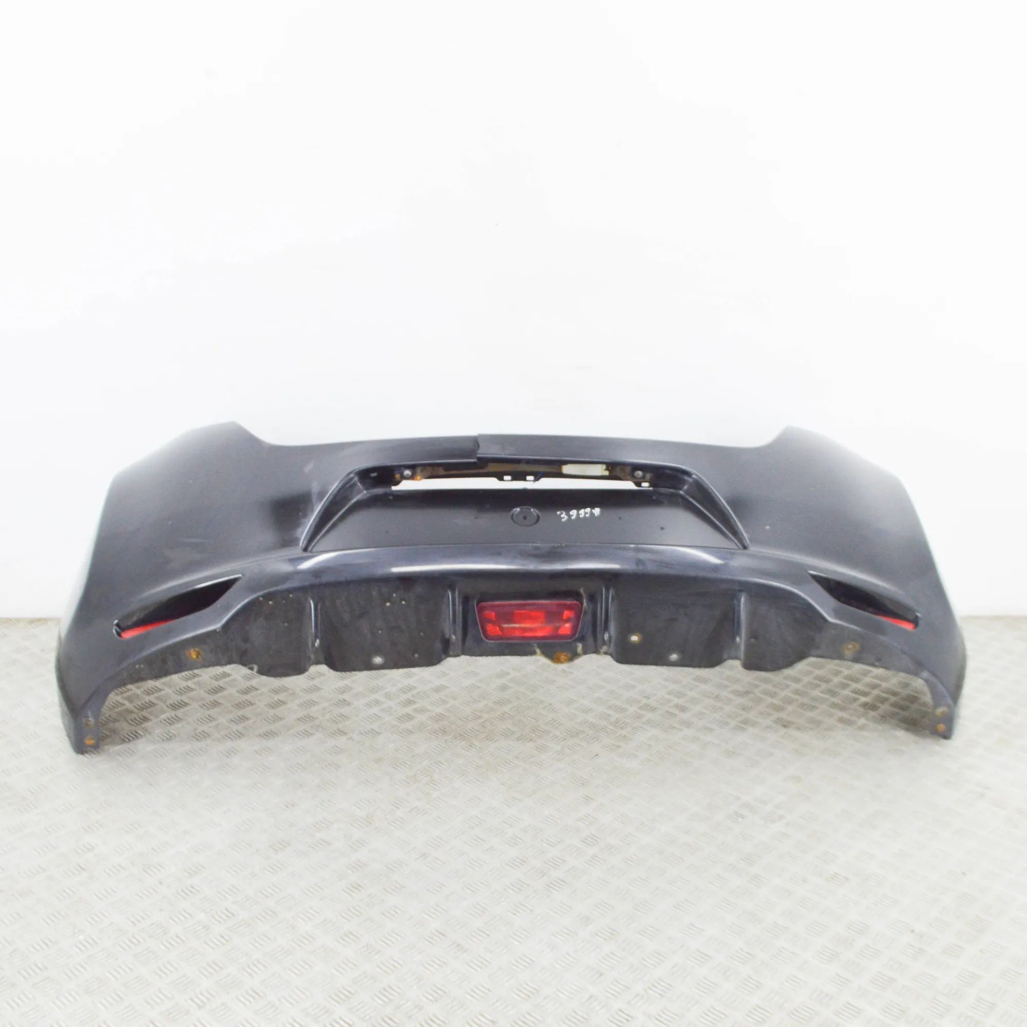 Nissan Leaf Bumper rear Bumper rear — NISSAN LEAF (ZE0) (2010-...) — 85...