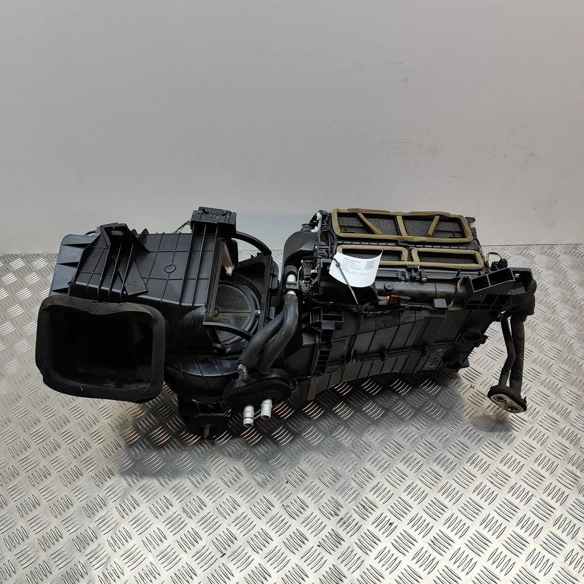 Jaguar XJ Interior Heater Interior Heater — JAGUAR XJ (X351) (2009-...) —...
