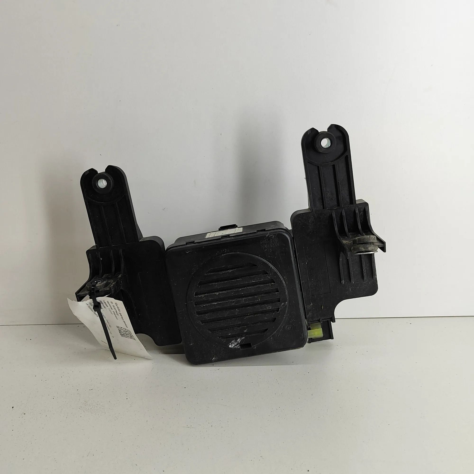 Hyundai Ioniq Engine Sound Control Unit Engine Sound Control Unit — HYUNDAI IONIQ (AE) ...