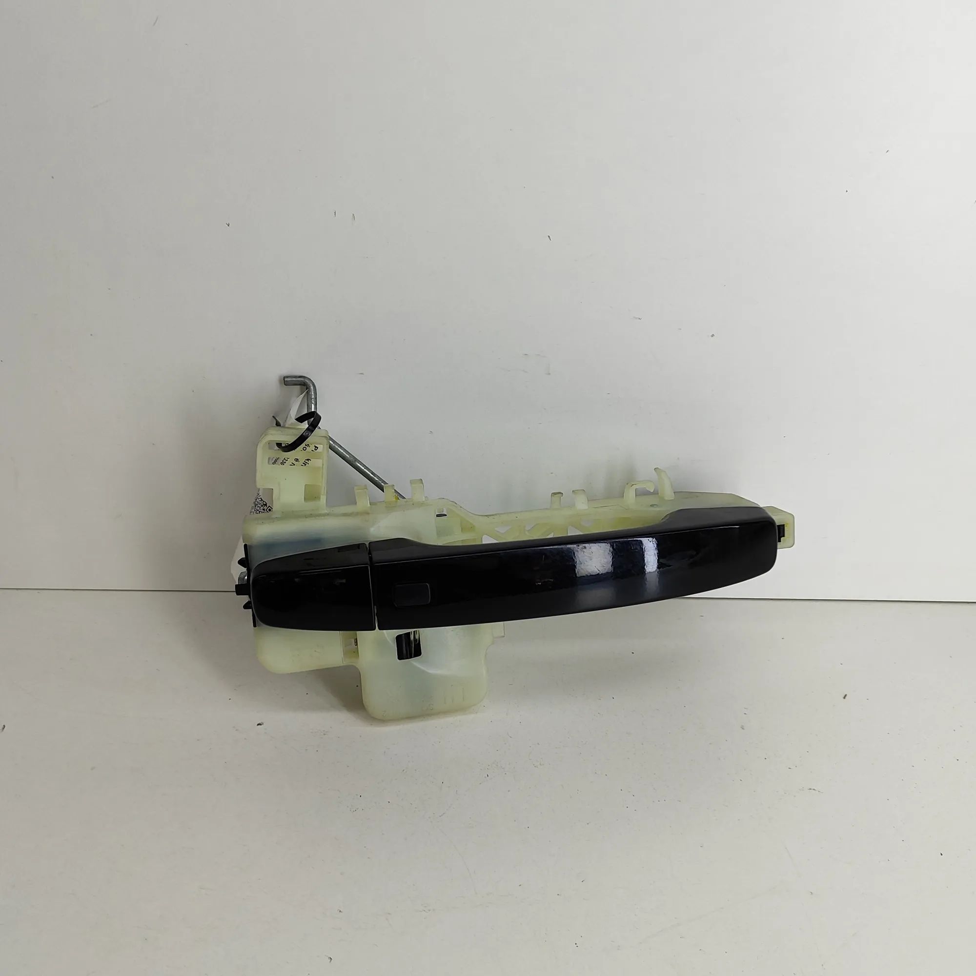 Kia Soul Exterior door handle — front left Exterior door handle — front left — KIA SOUL (I...