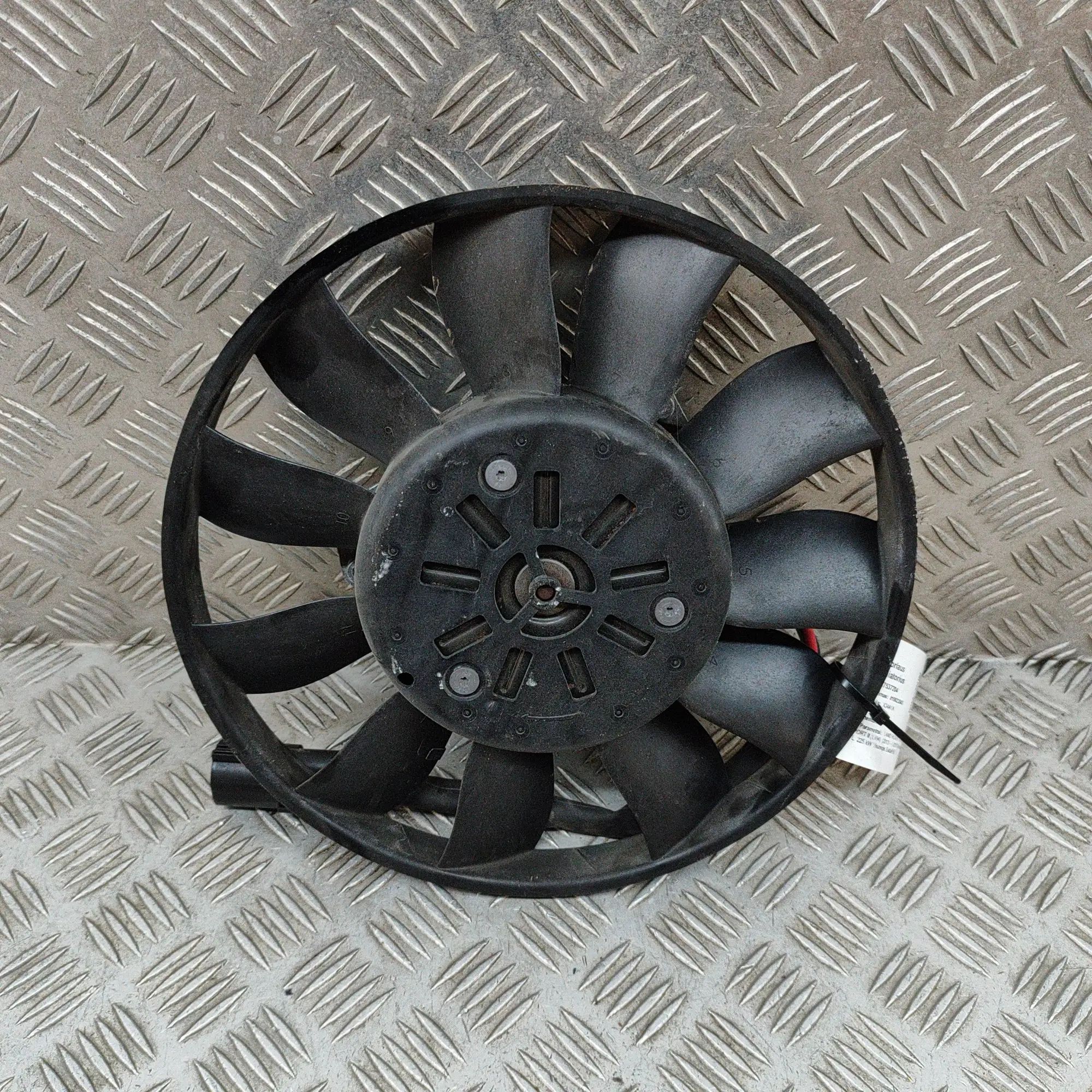 Land Rover Range Rover Sport (L494) Engine Cooling Fan Engine Cooling Fan — LAND ROVER RANGE ROVER SPO...