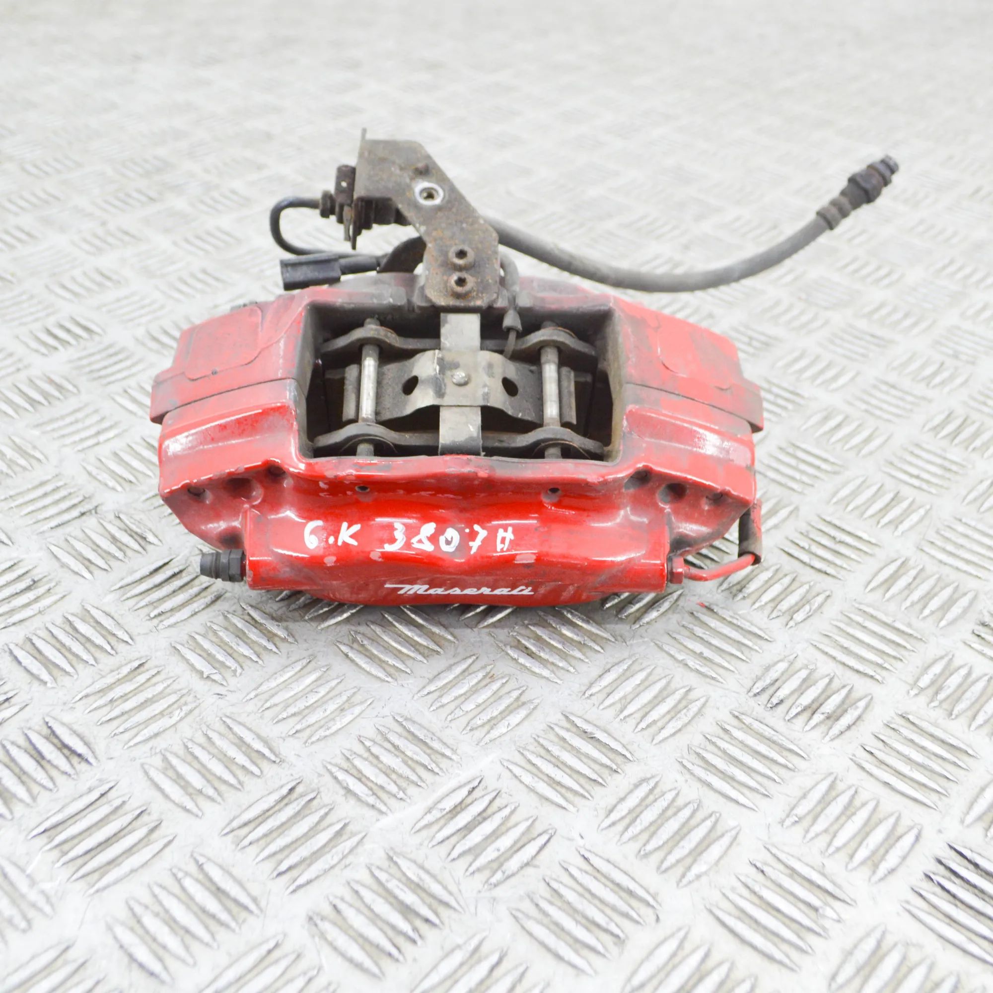 Maserati Ghibli Brake caliper — rear left Brake caliper — rear left — MASERATI GHIBLI (M1...