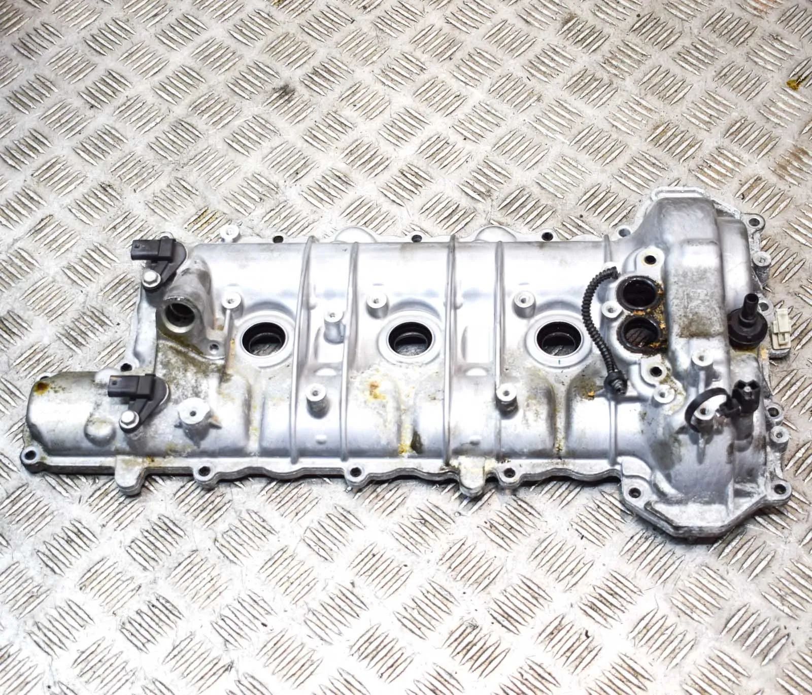 Chevrolet Camaro Valve Cover Right Side Valve Cover Right Side — CHEVROLET CAMARO (2015...