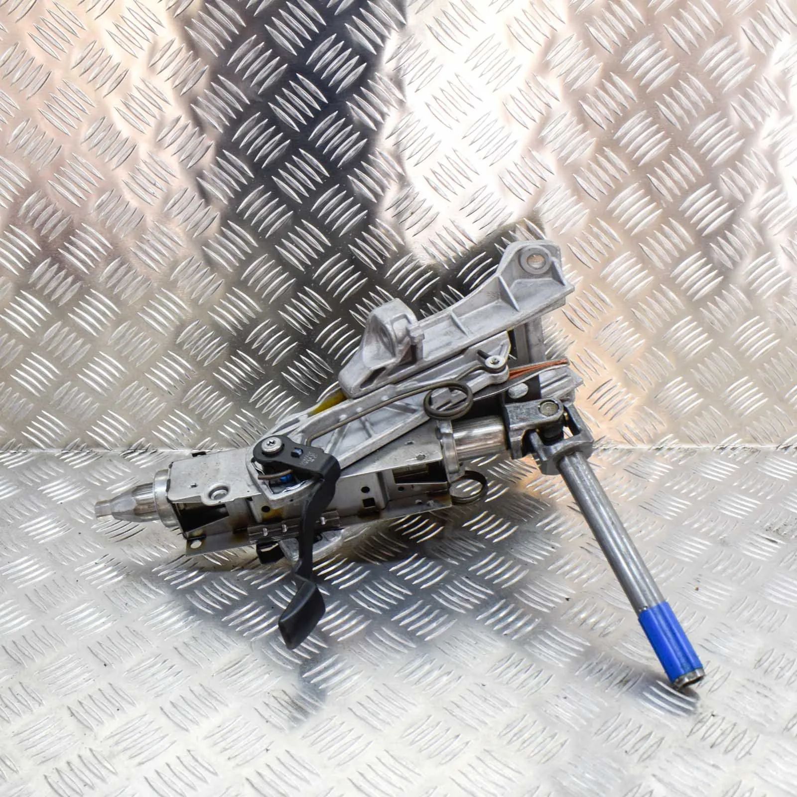 Volvo XC90 Steering Column Mechanism Steering Column Mechanism — VOLVO XC90 (II) (20...