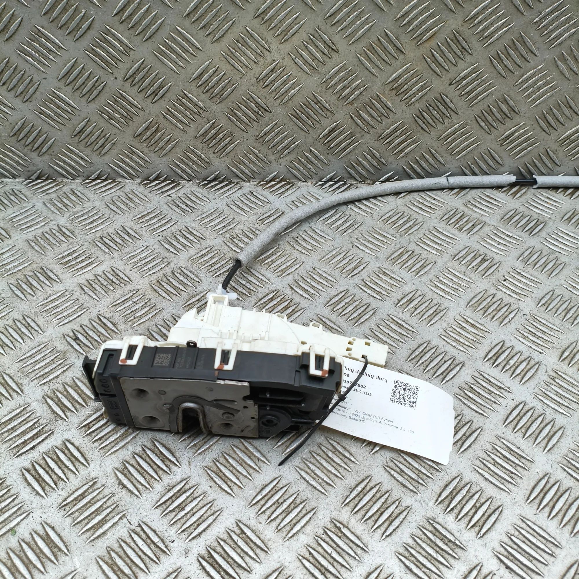 Volkswagen Crafter Door lock — rear right Door lock — rear right — VW CRAFTER (Van SY_) (...