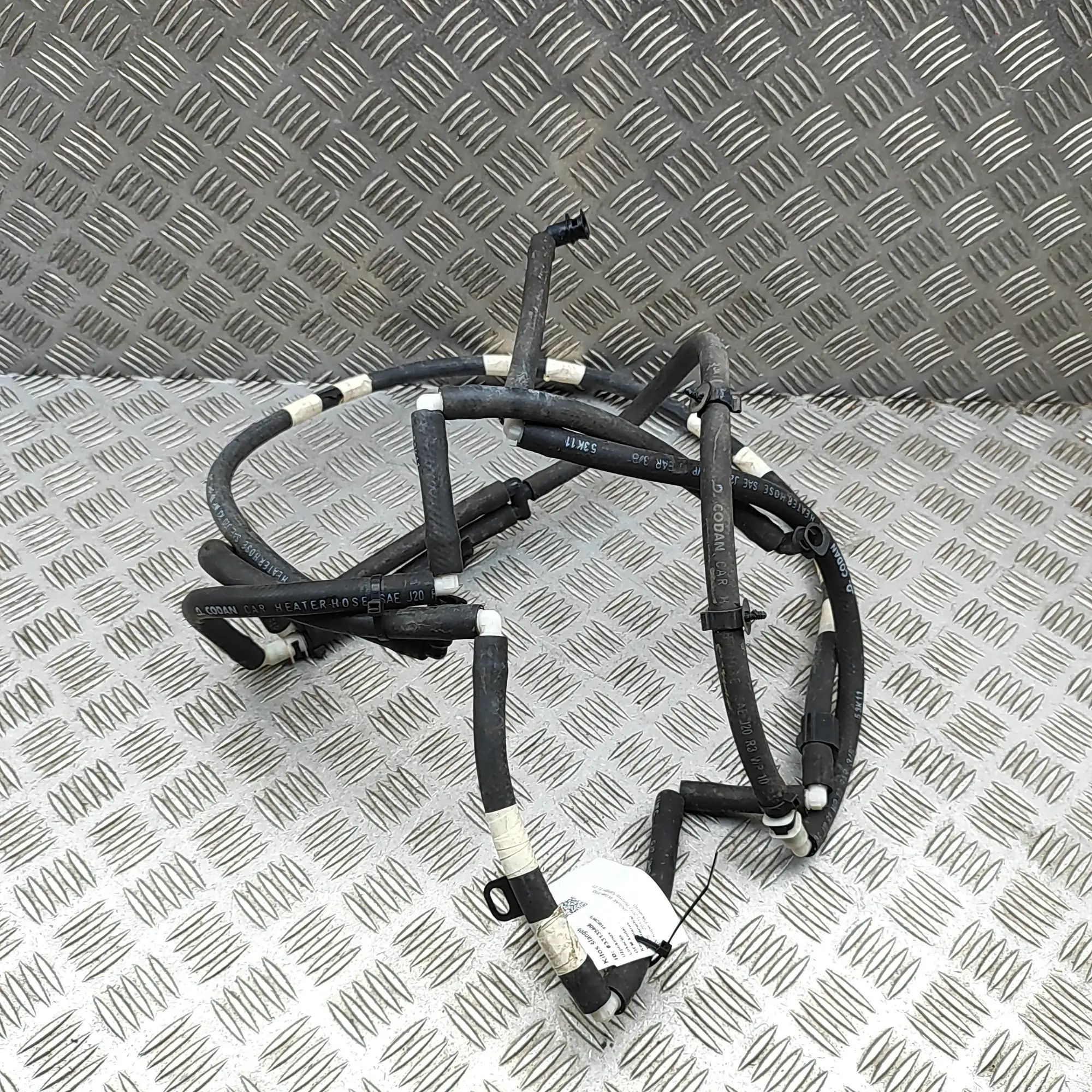 Jaguar XK Headlight washer nozzle pipe