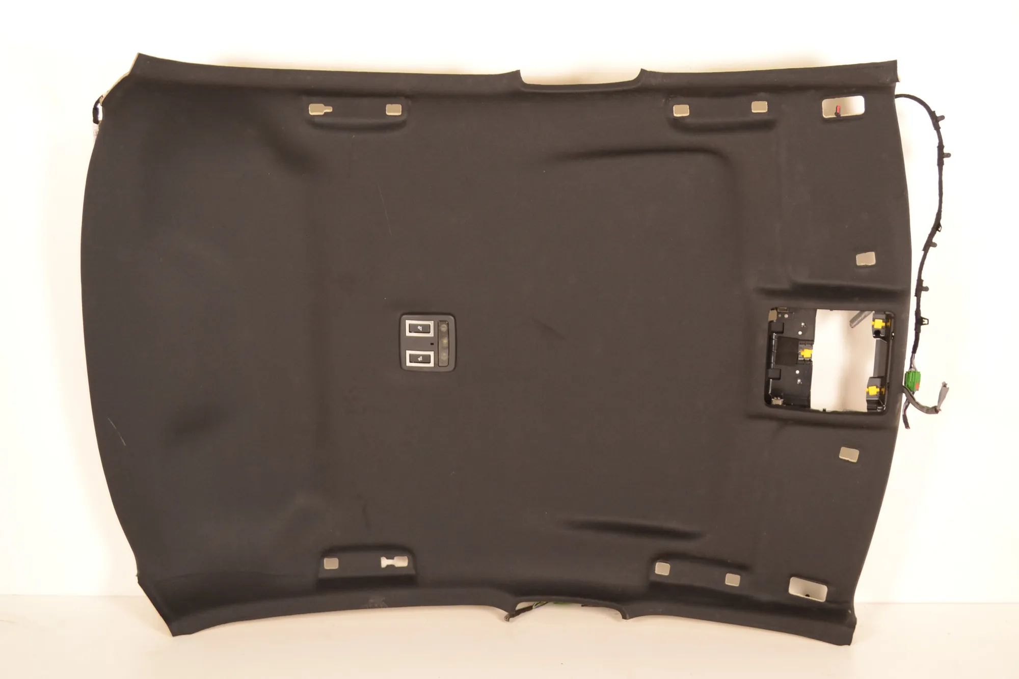 Jaguar XE Roof Headliner Roof Headliner — JAGUAR XE (X760) (2015-...)

G...