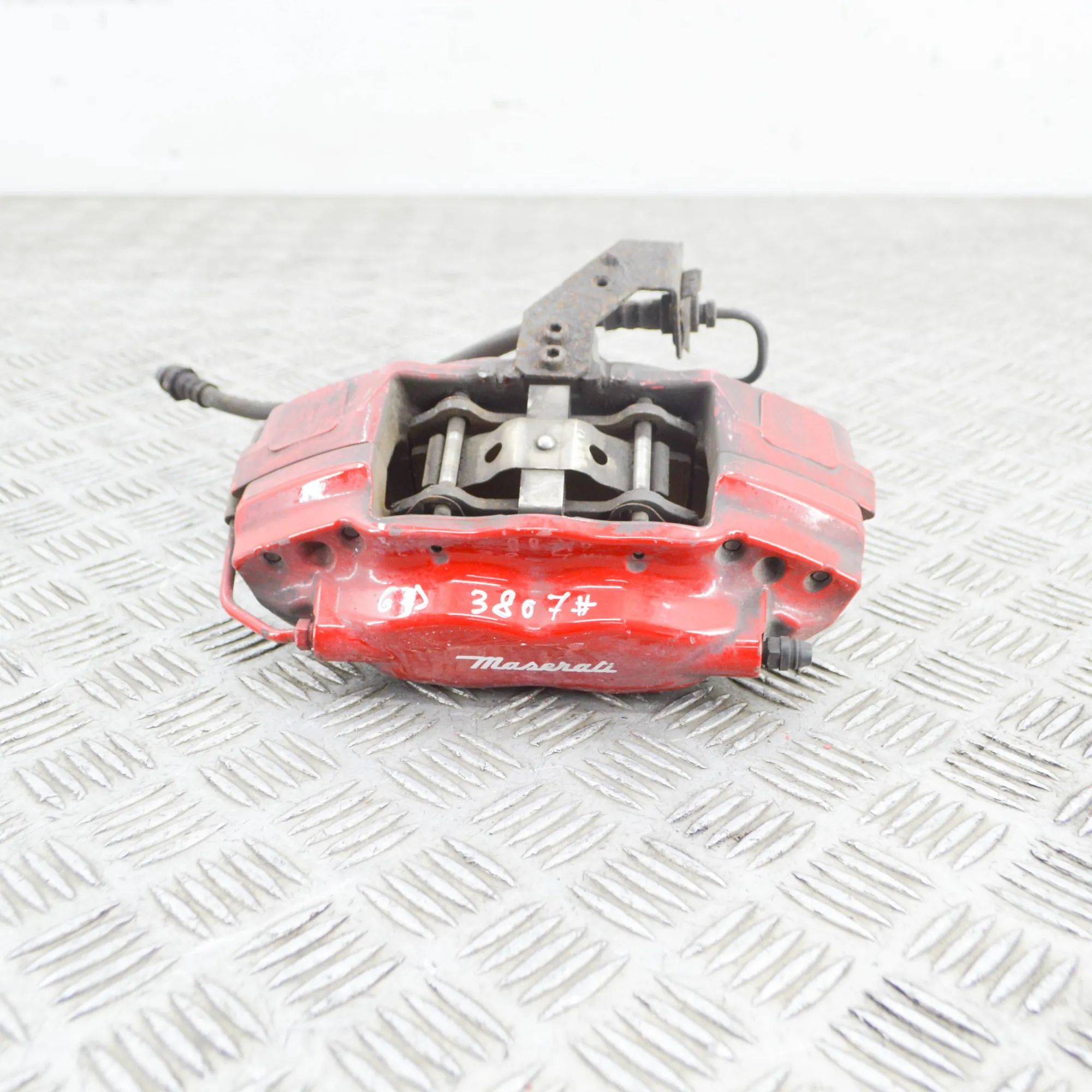 Maserati Ghibli Brake caliper — rear right Brake caliper — rear right — MASERATI GHIBLI (M...