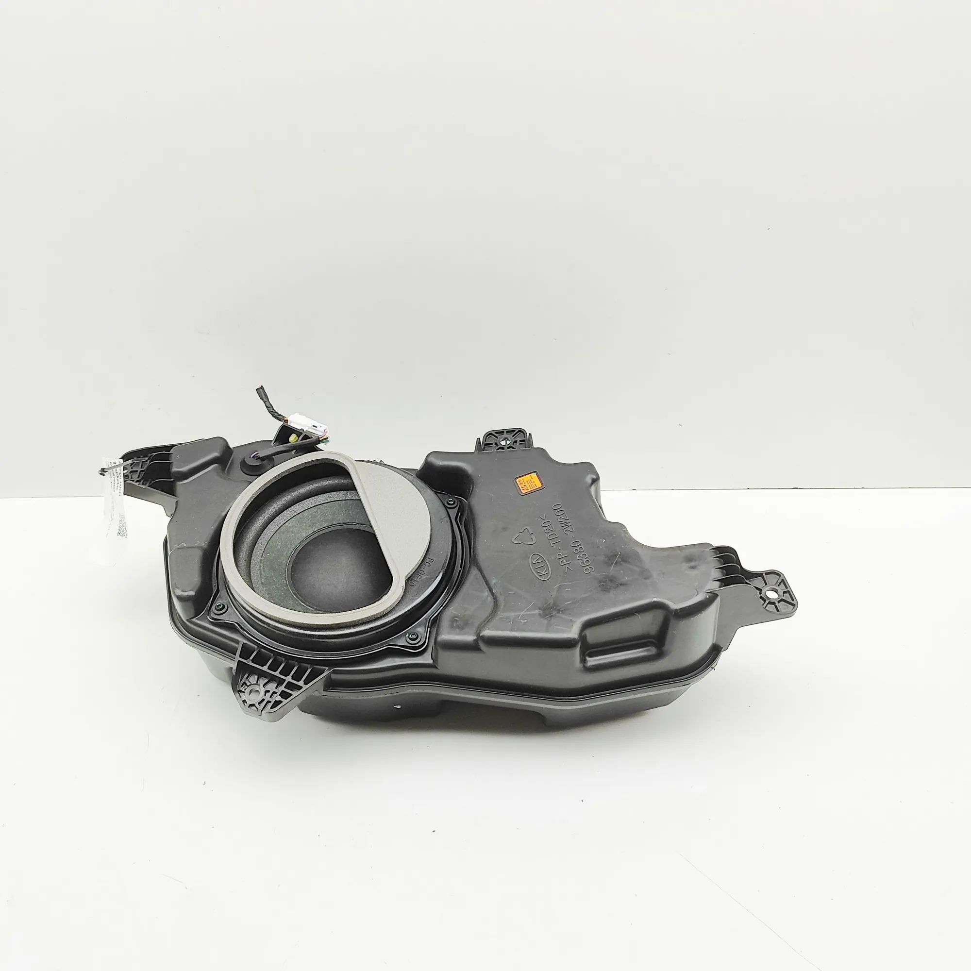 Hyundai Santa Fe Сабвуфер Subwoofer — HYUNDAI SANTA (FÉ III DM) (2012-......