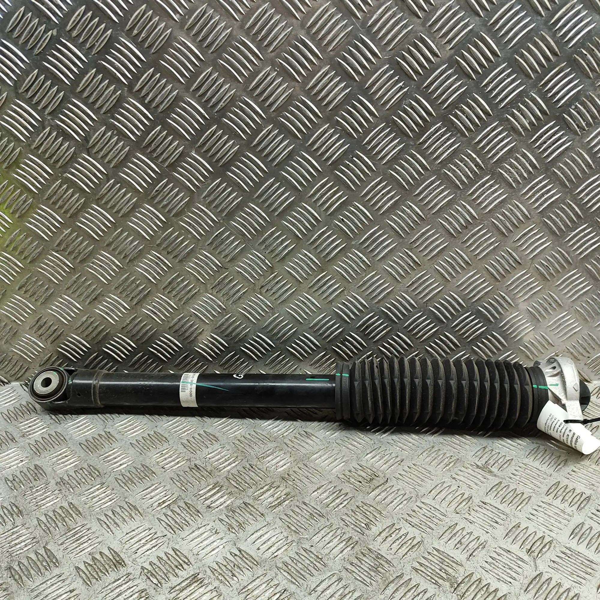 Honda CR-V Shock absorber — rear left Shock absorber — rear left — HONDA CR-V (VI RS_...