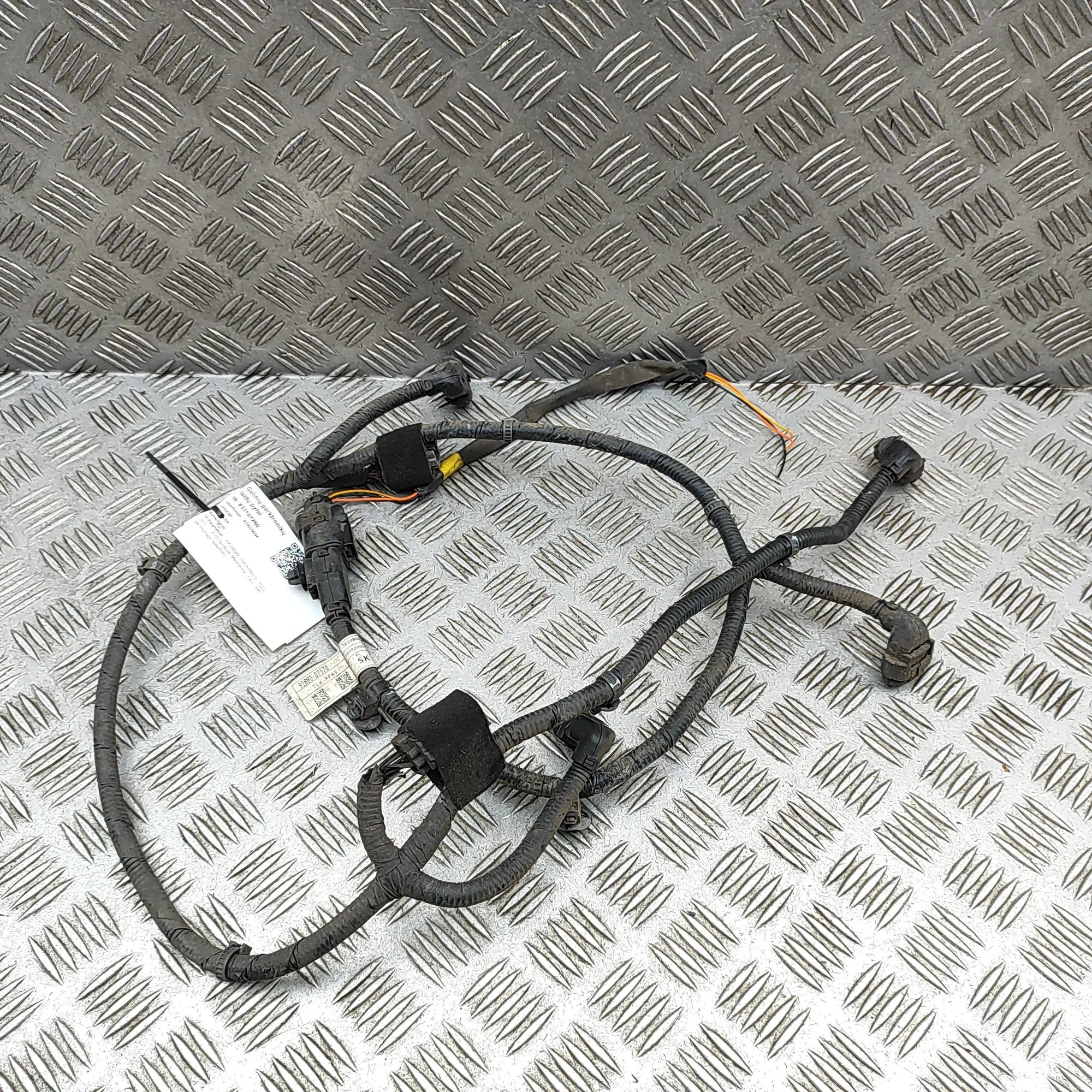 Hyundai Tucson Rear Parking Sensor Wiring Loom Rear Parking Sensor Wiring Loom — HYUNDAI TUCSO...
