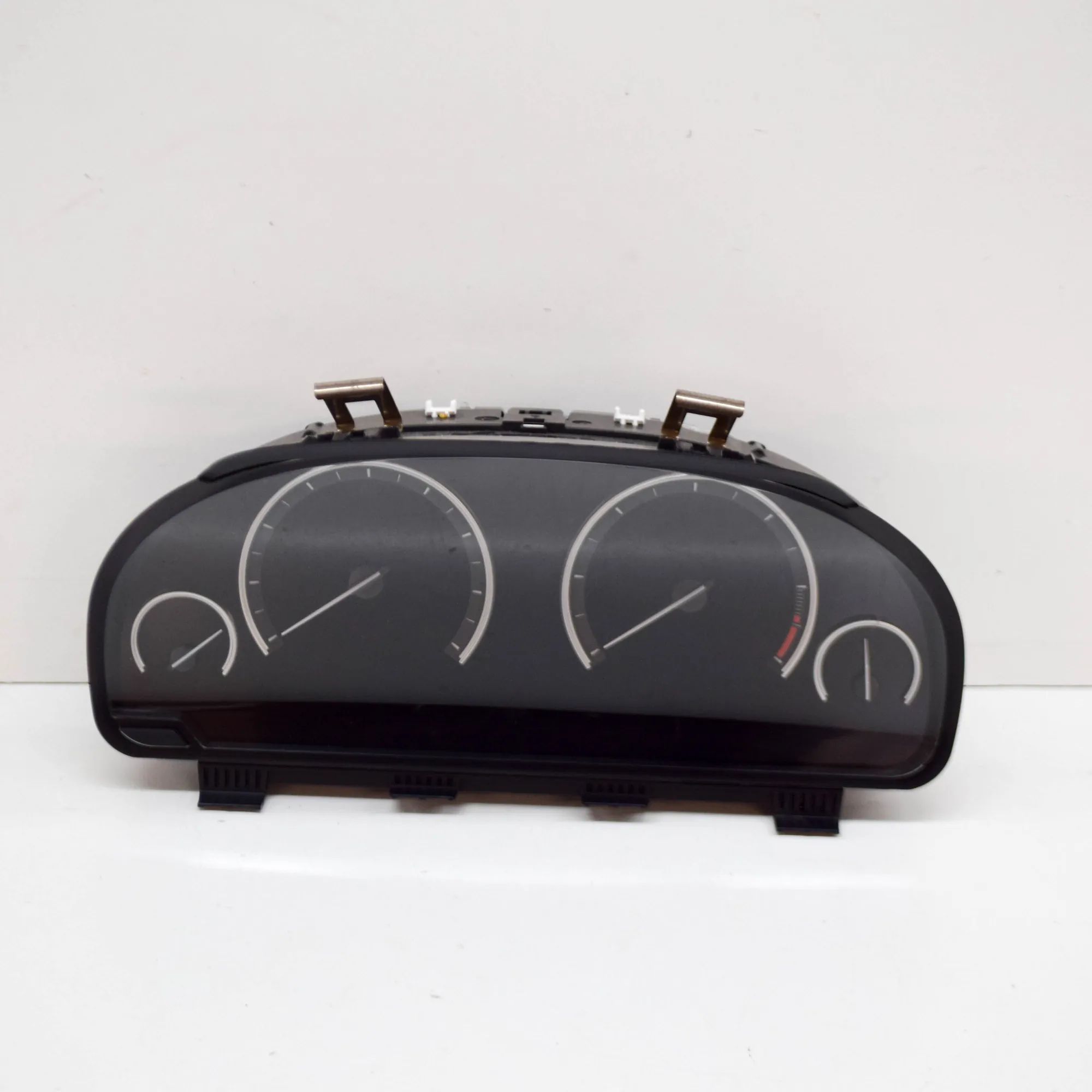 BMW 5 (F10 / F11) Instrument Cluster Speedometer Instrument Cluster Speedometer — BMW 5 SERIES (...
