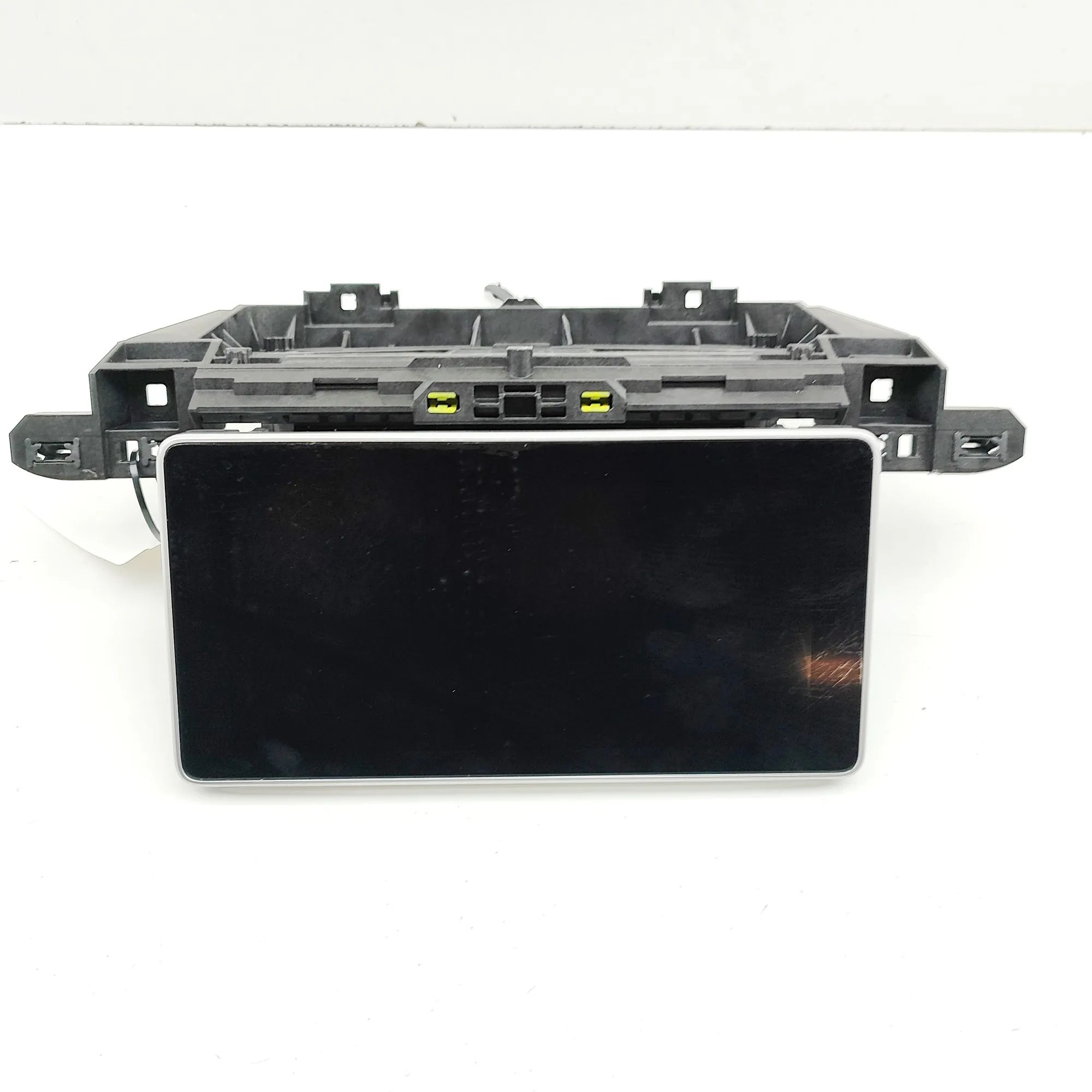 Audi Q5 (FY) Navigation display Navigation display — AUDI Q5 (FY) (2016-...) — ...