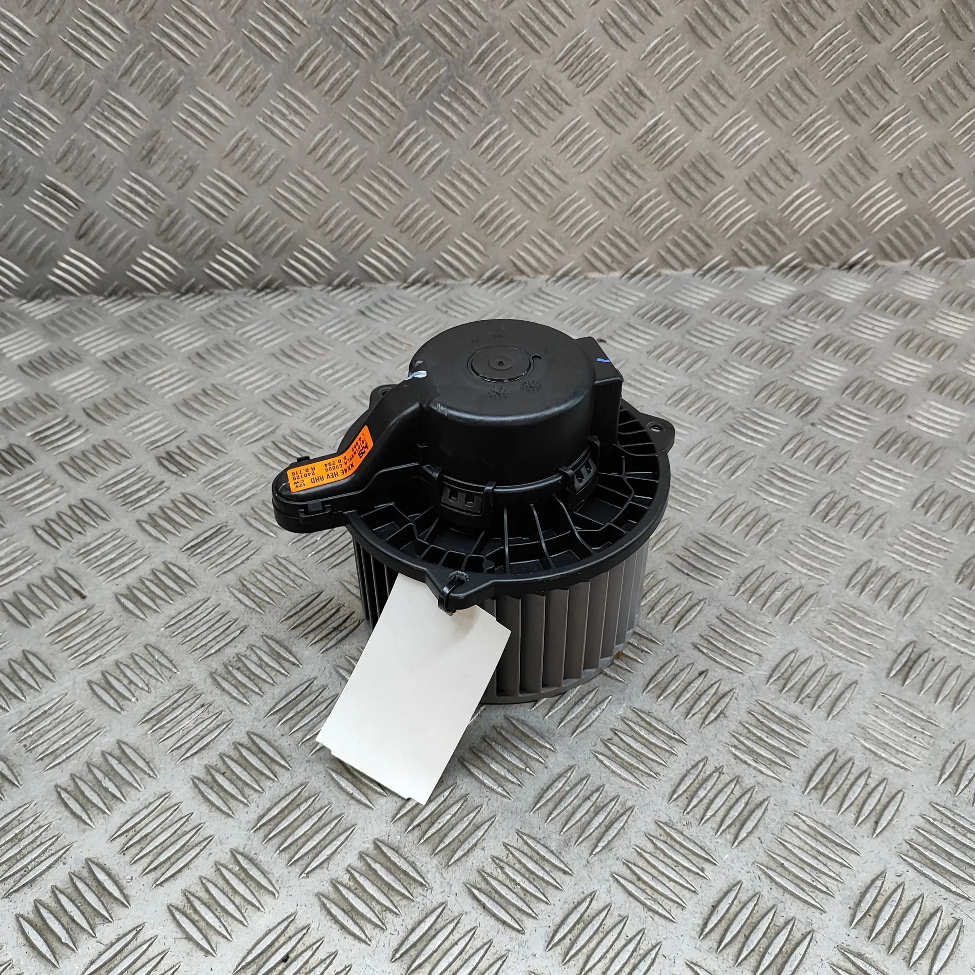 Hyundai Tucson Heater Blower Fan Heater Blower Fan — HYUNDAI TUCSON (NX4E, NX4A)...