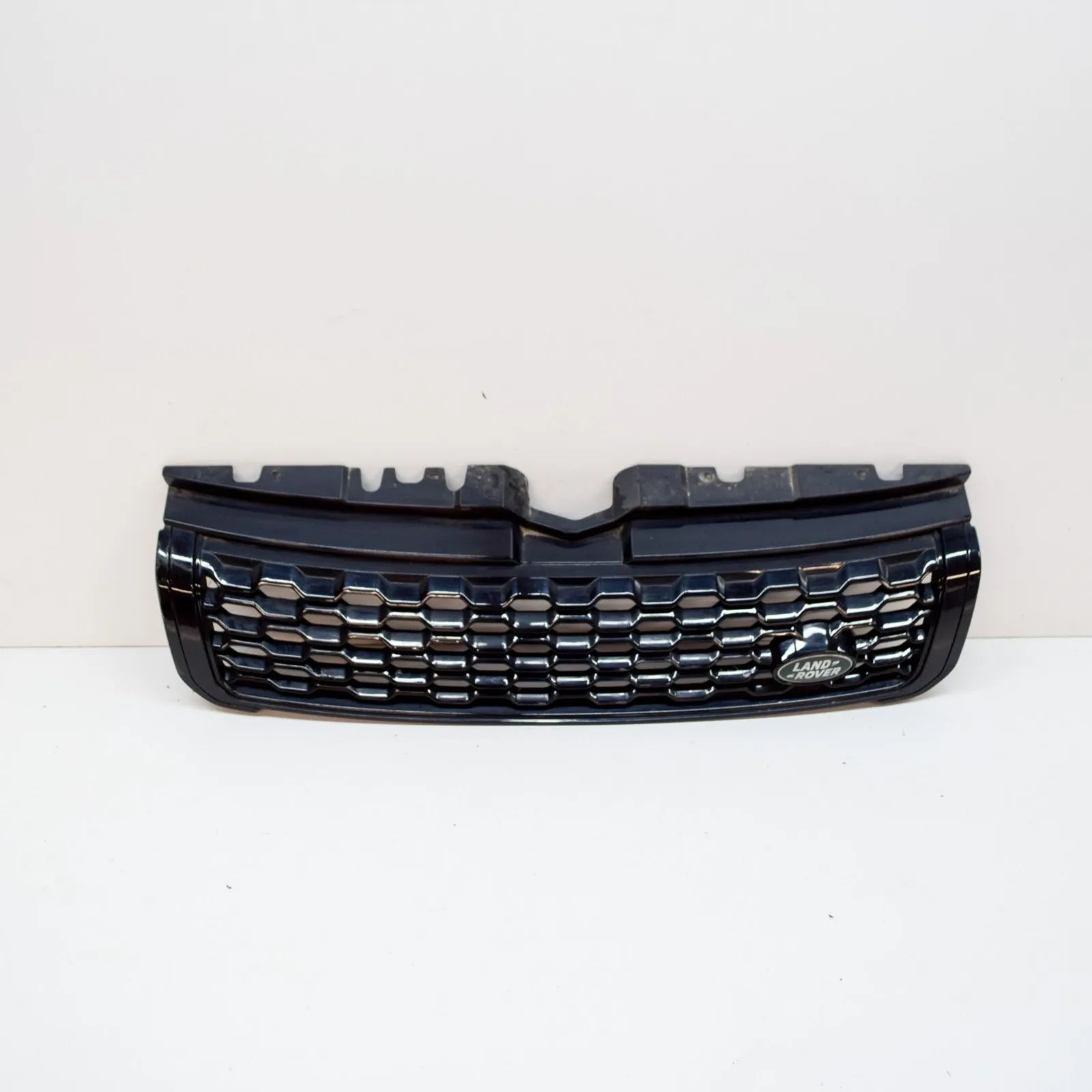 Land Rover Range Rover Evoque Radiator Grille Radiator grille — LAND ROVER RANGE ROVER EVOQUE...