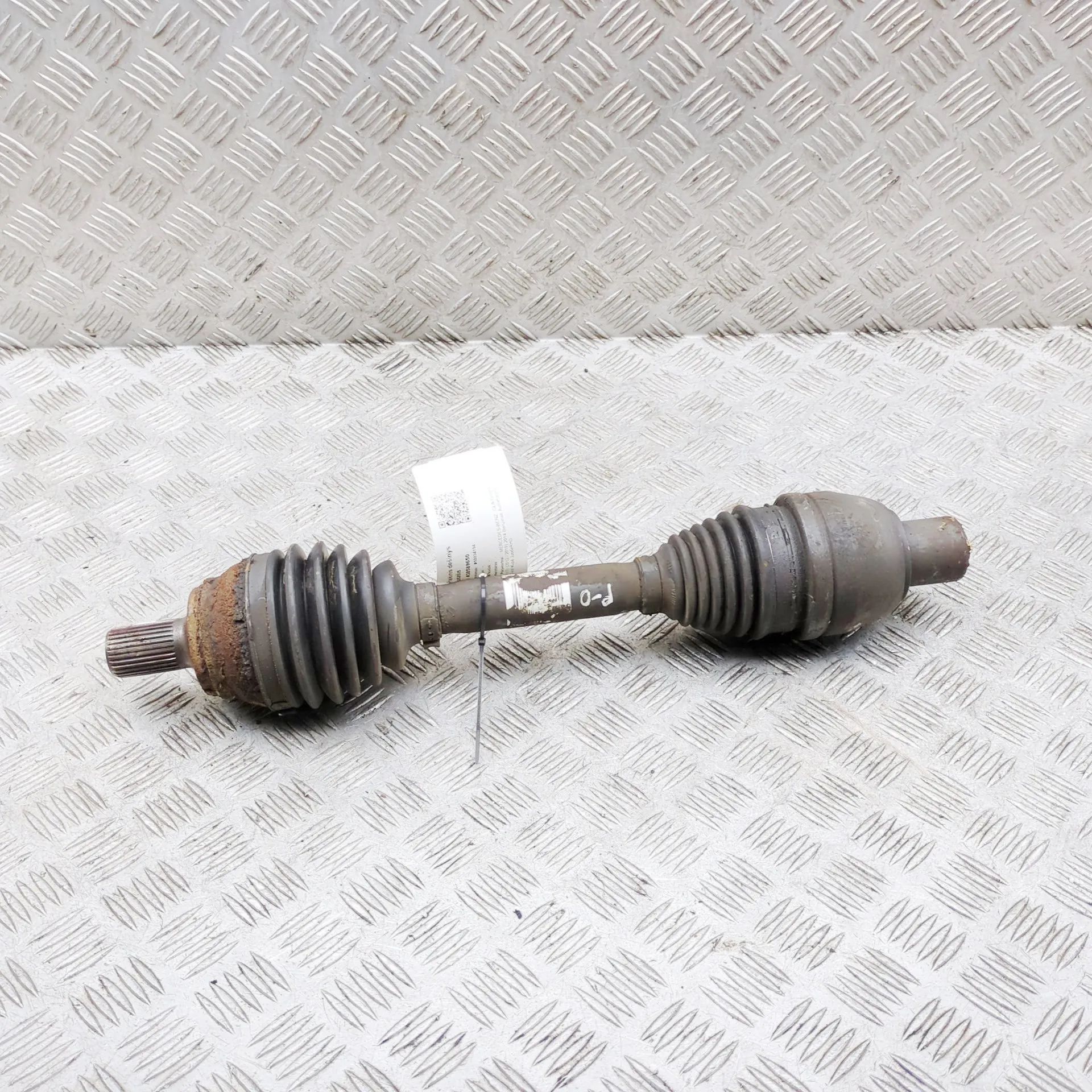 Mercedes-Benz CLA (C117) Front Right Driveshaft Front Right Driveshaft — MERCEDES BENZ CLA (Cou...