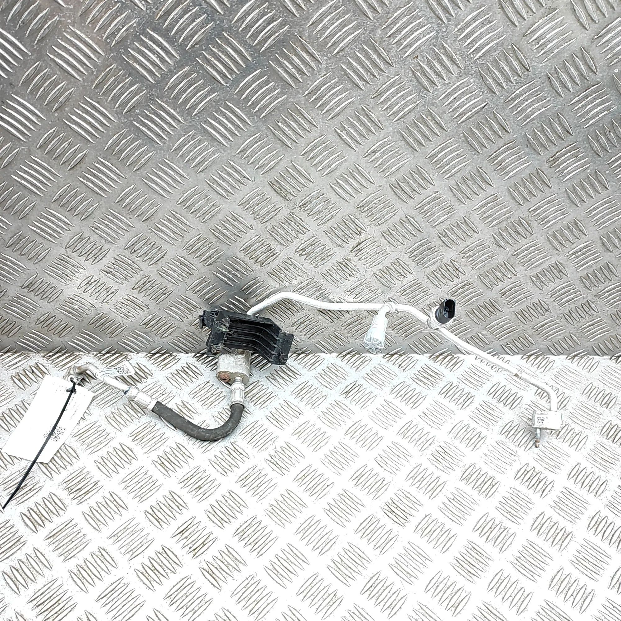 Audi Q3 (F3) A/C Air Con Hose Pipe A/C Air Con Hose Pipe — AUDI Q3 (Sportback F3N)...