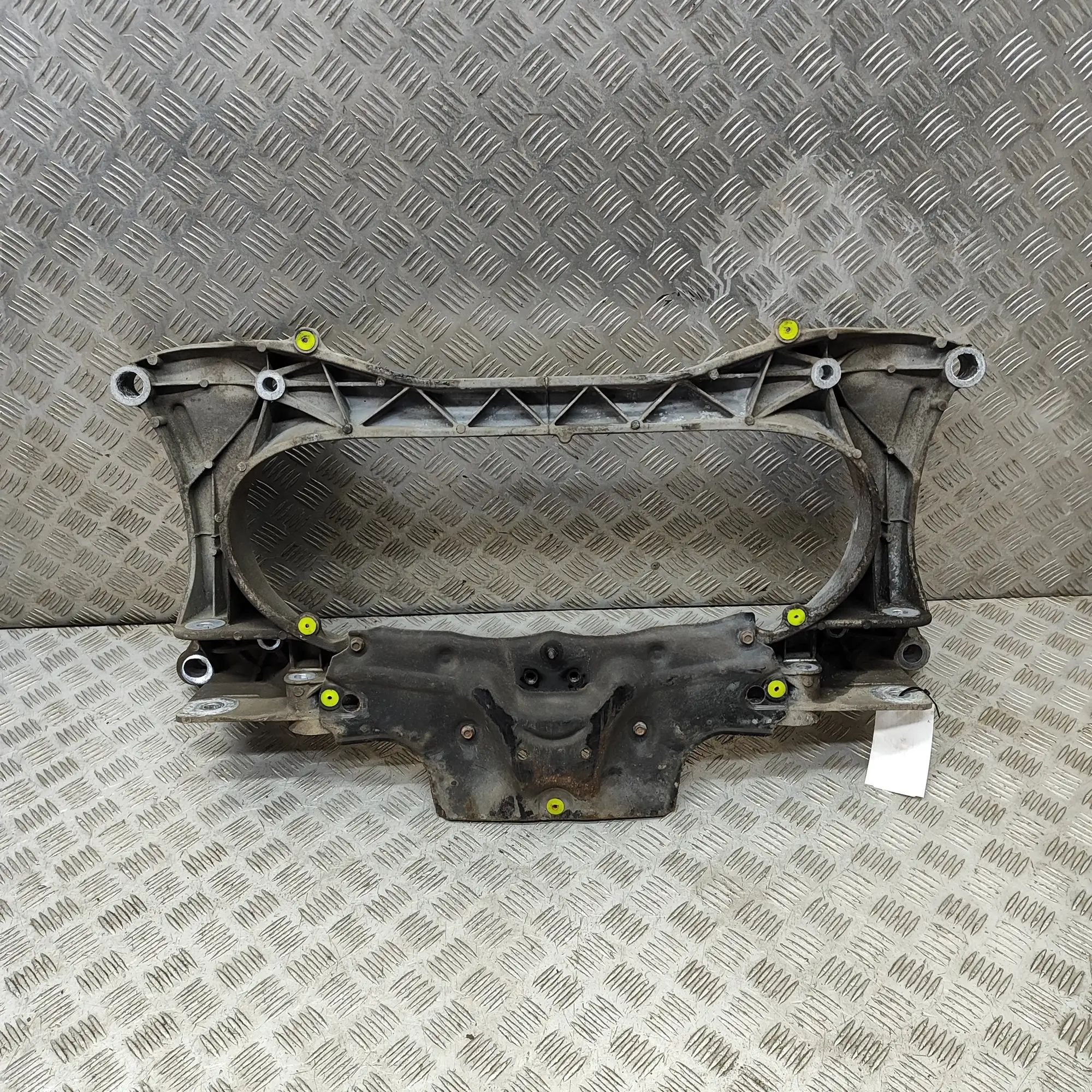 Lexus GS Front subframe Front subframe — LEXUS GS (_L1_) (2011-...) — 5...