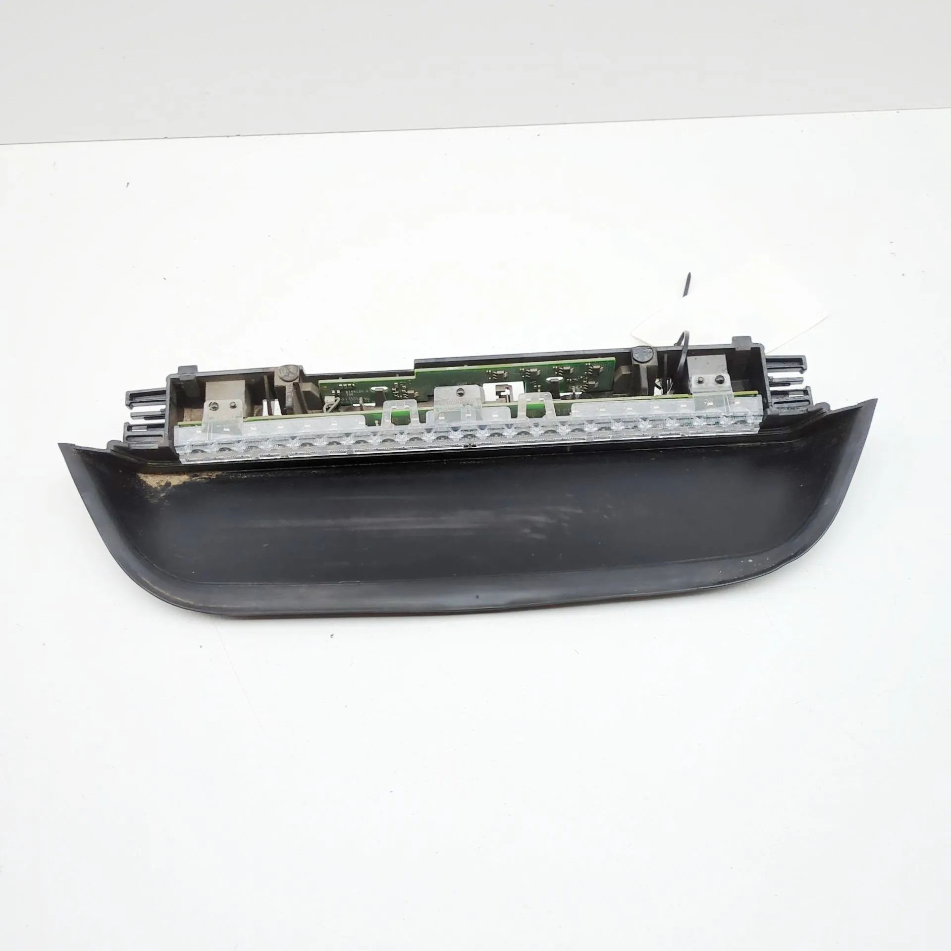 BMW 4 (G22 / G23 / G26)  Rear Third Brake Stop Light Rear Third Brake Stop Light — BMW 4 / i4 (G22, ...