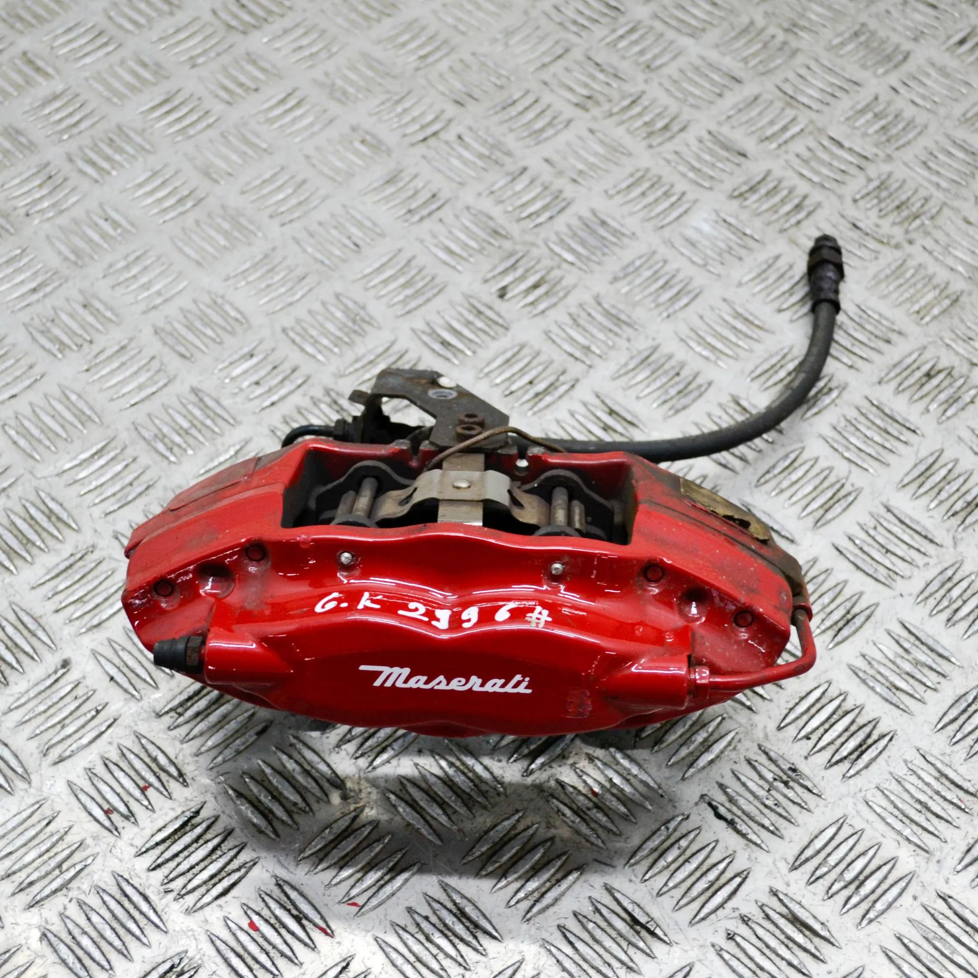 Maserati Ghibli Brake caliper — rear left Brake caliper — rear left — MASERATI GHIBLI (M1...