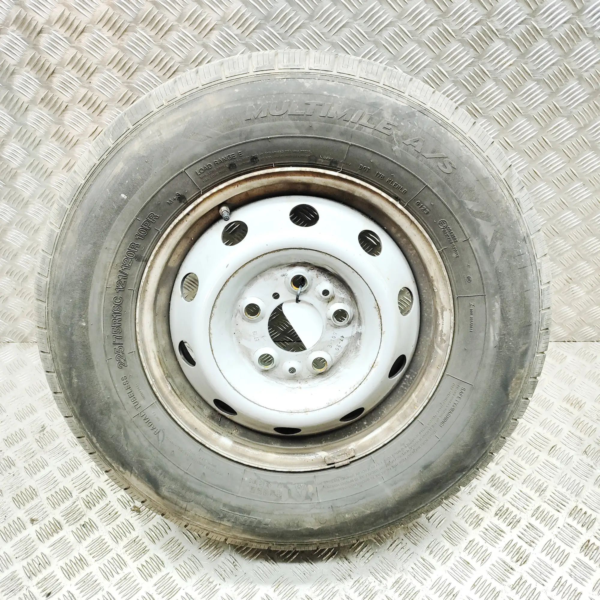 Peugeot Boxer Alloy Wheel Alloy wheel — PEUGEOT BOXER (Minibus / passenge...