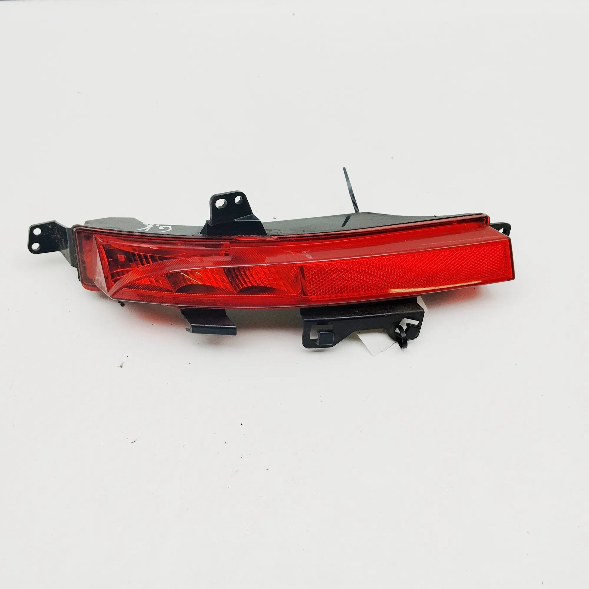 Land Rover Discovery Sport Rear Left Fog Light Rear Left Fog Light — LAND ROVER DISCOVERY SPOR...