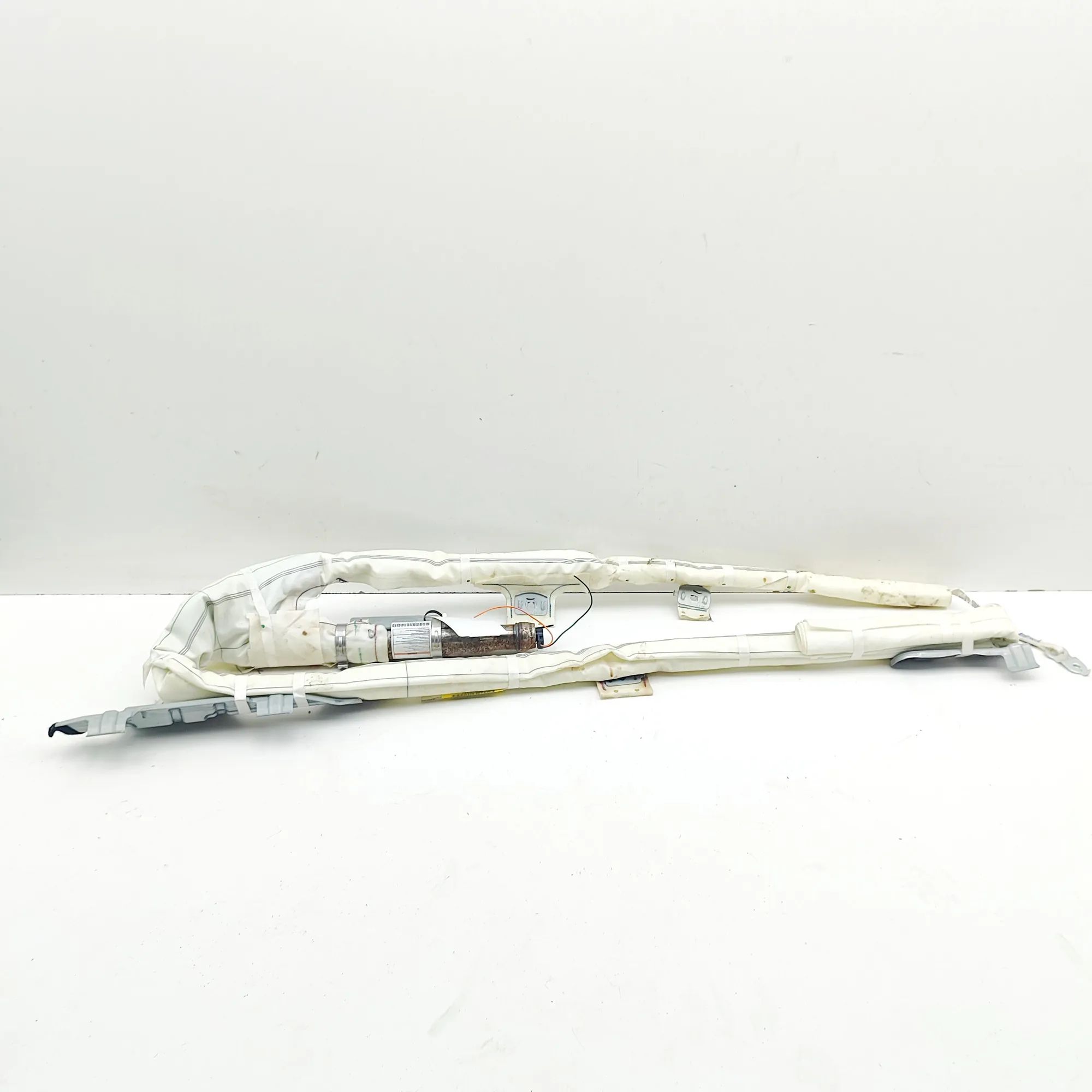 Isuzu D-Max Right Side Roof Safety Curtain SRS Right Side Roof Safety Curtain SRS — ISUZU D-MA...