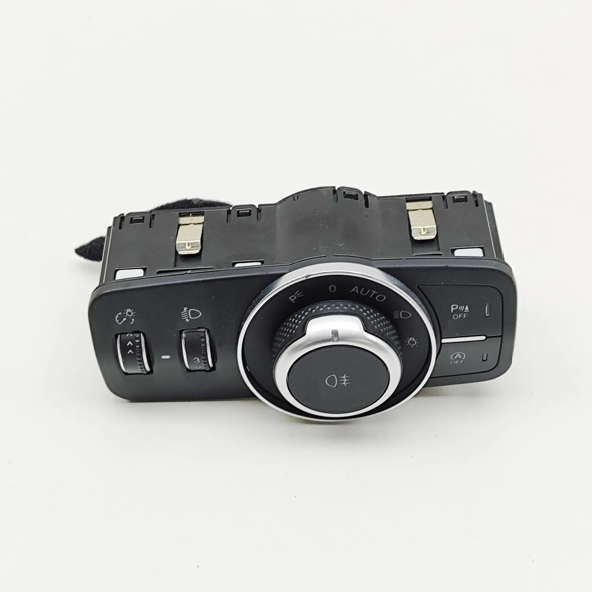 Alfa-Romeo Giulia (952) Headlight Switch Control Unit Headlight Switch Control Unit — ALFA ROMEO GIUL...