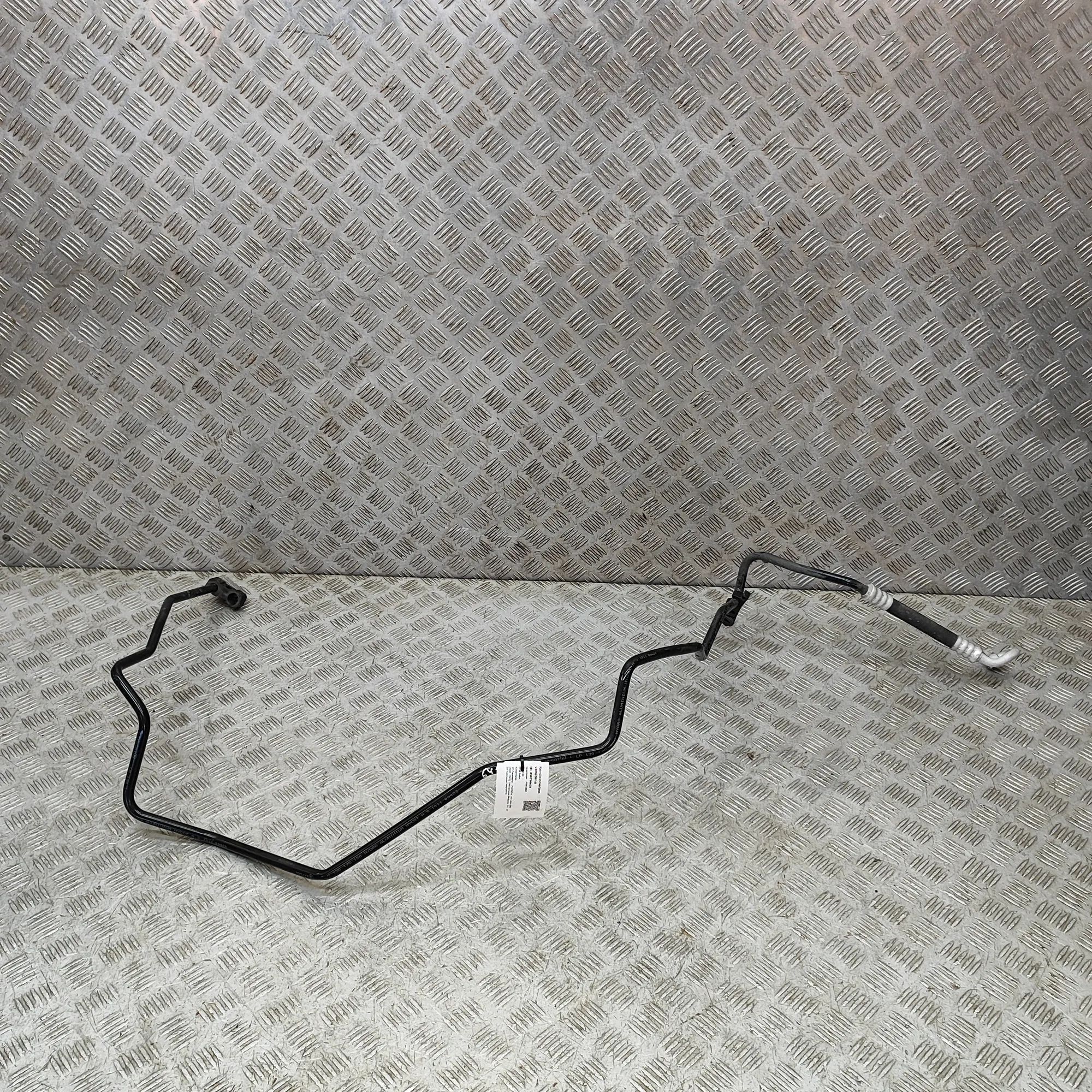 Porsche 911 (996) A/C Air Con Hose Pipe A/C Air Con Hose Pipe — PORSCHE 911 (Cabrio 996...