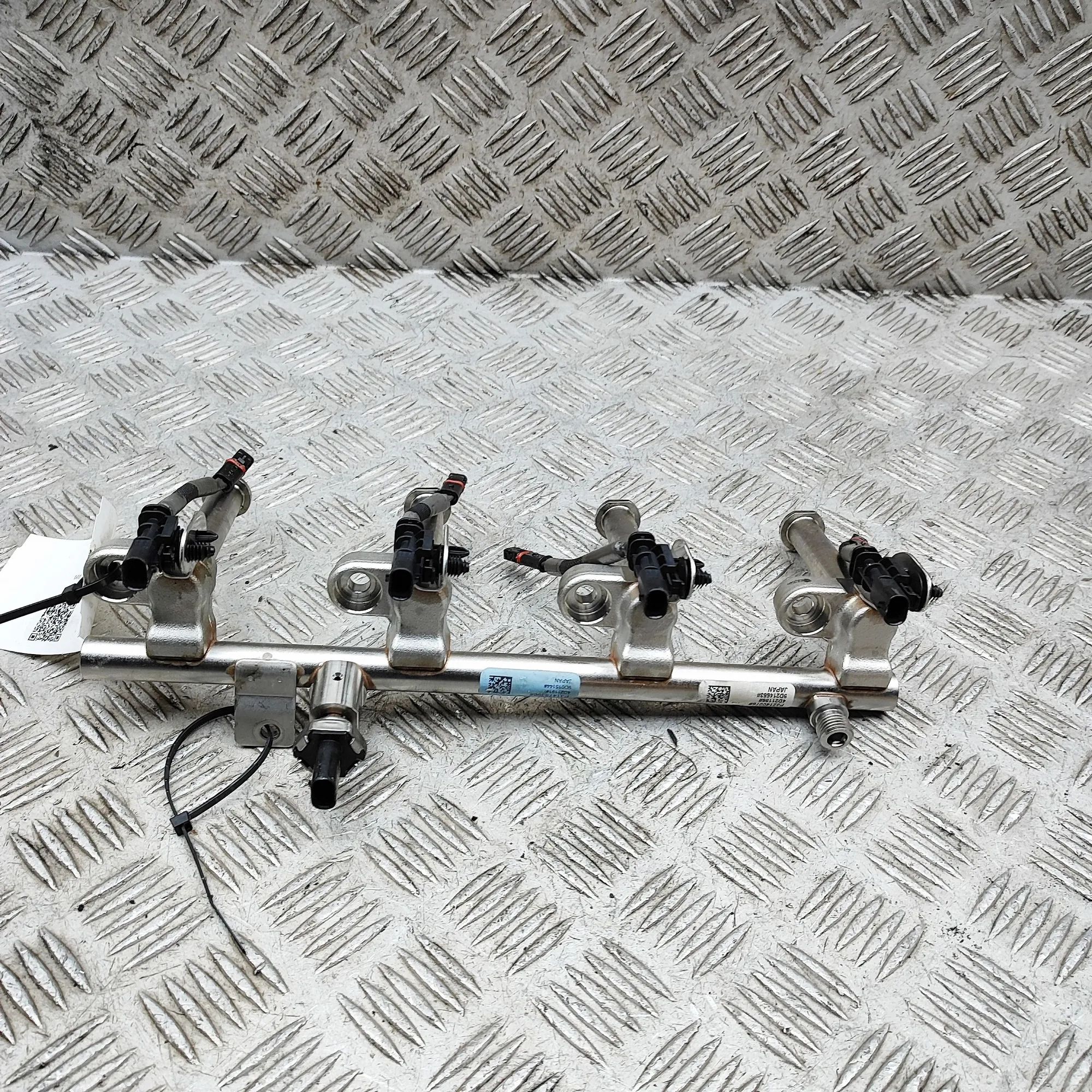 Volvo XC90 Fuel Rail Fuel rail — VOLVO XC90 (II) (2014-...) — 321400...