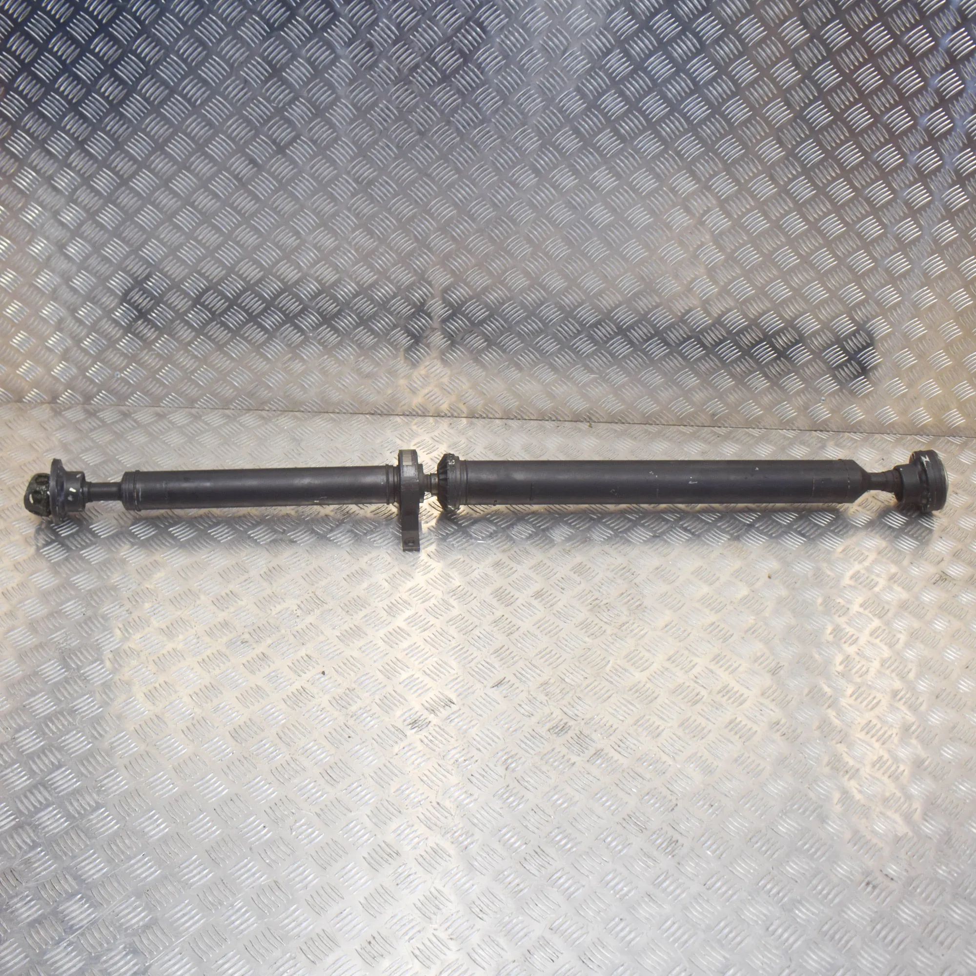 Land Rover Range Rover Velar Propshaft Propshaft — LAND ROVER RANGE ROVER VELAR (L560)...