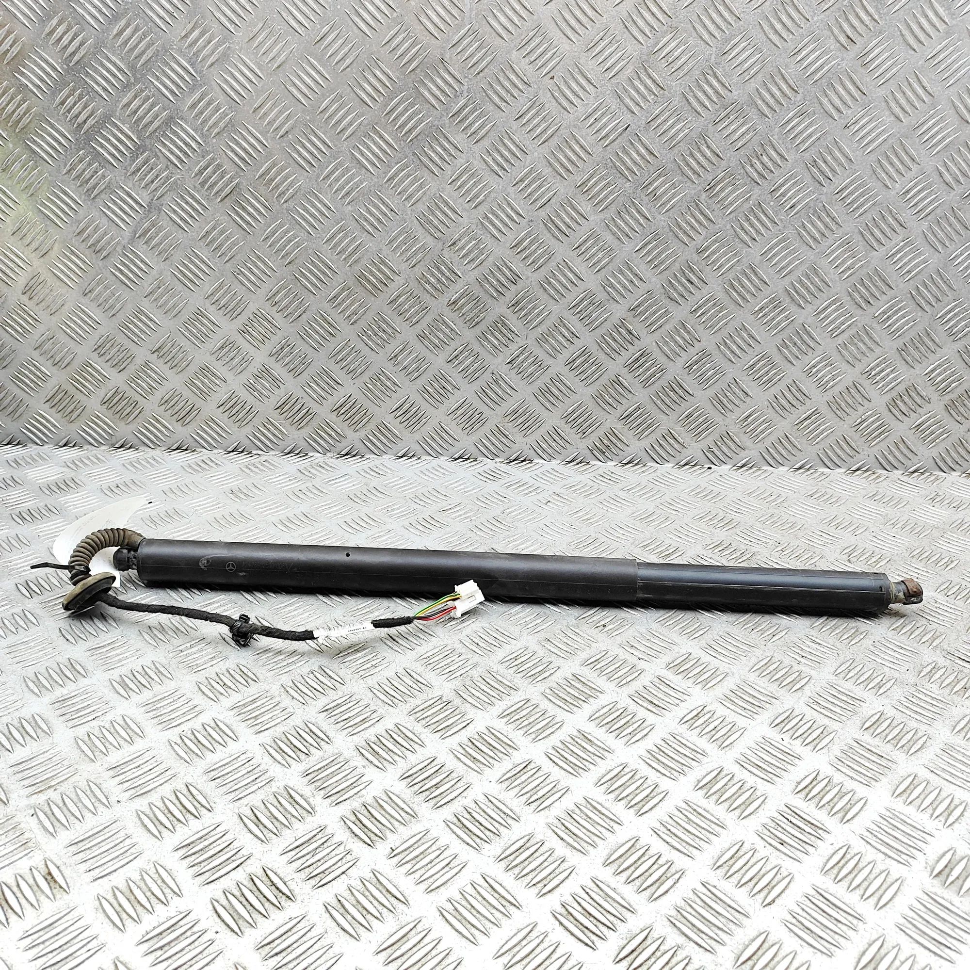 Mercedes-Benz GLB / EQB (X247) Left Side Tailgate Gas Strut Left Side Tailgate Gas Strut — MERCEDES BENZ GL...