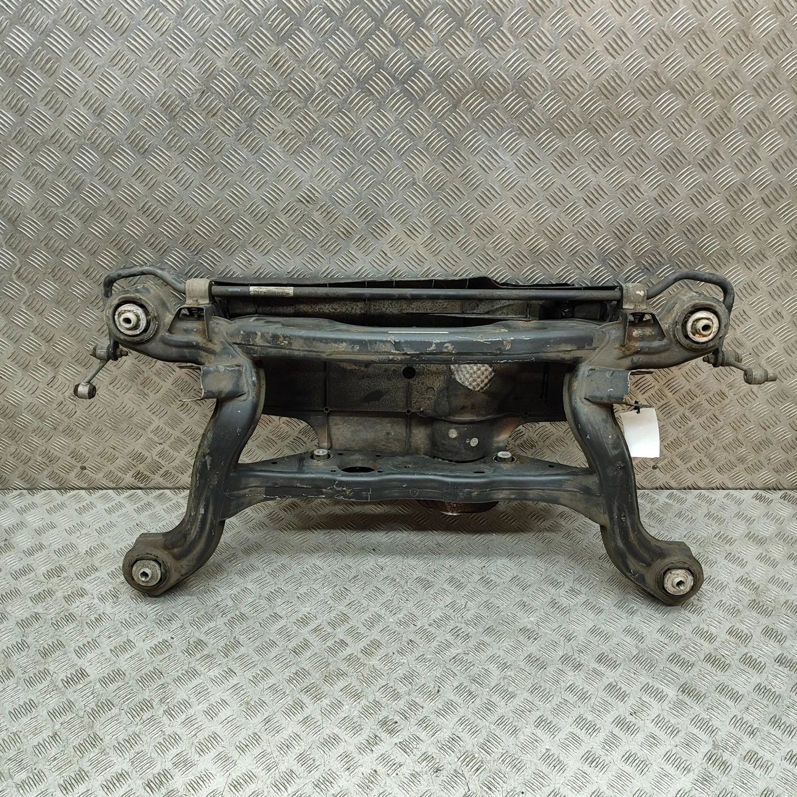 Mercedes-Benz A (W176) Rear subframe Rear subframe — MERCEDES BENZ A-CLASS (W176) (2...