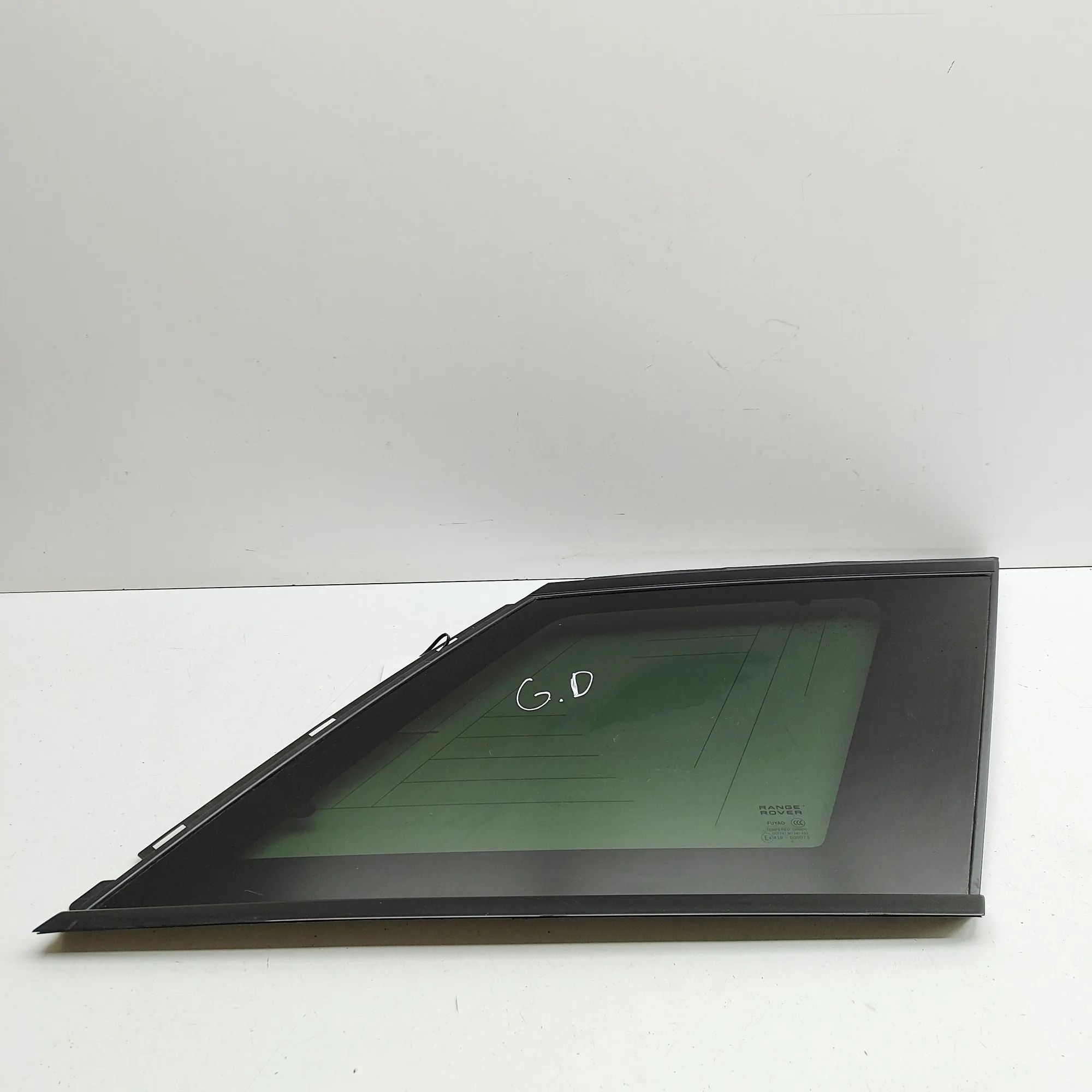 Land Rover Range Rover Sport (L494) Rear Right Quarter Window Rear Right Quarter Window — LAND ROVER RANGE RO...