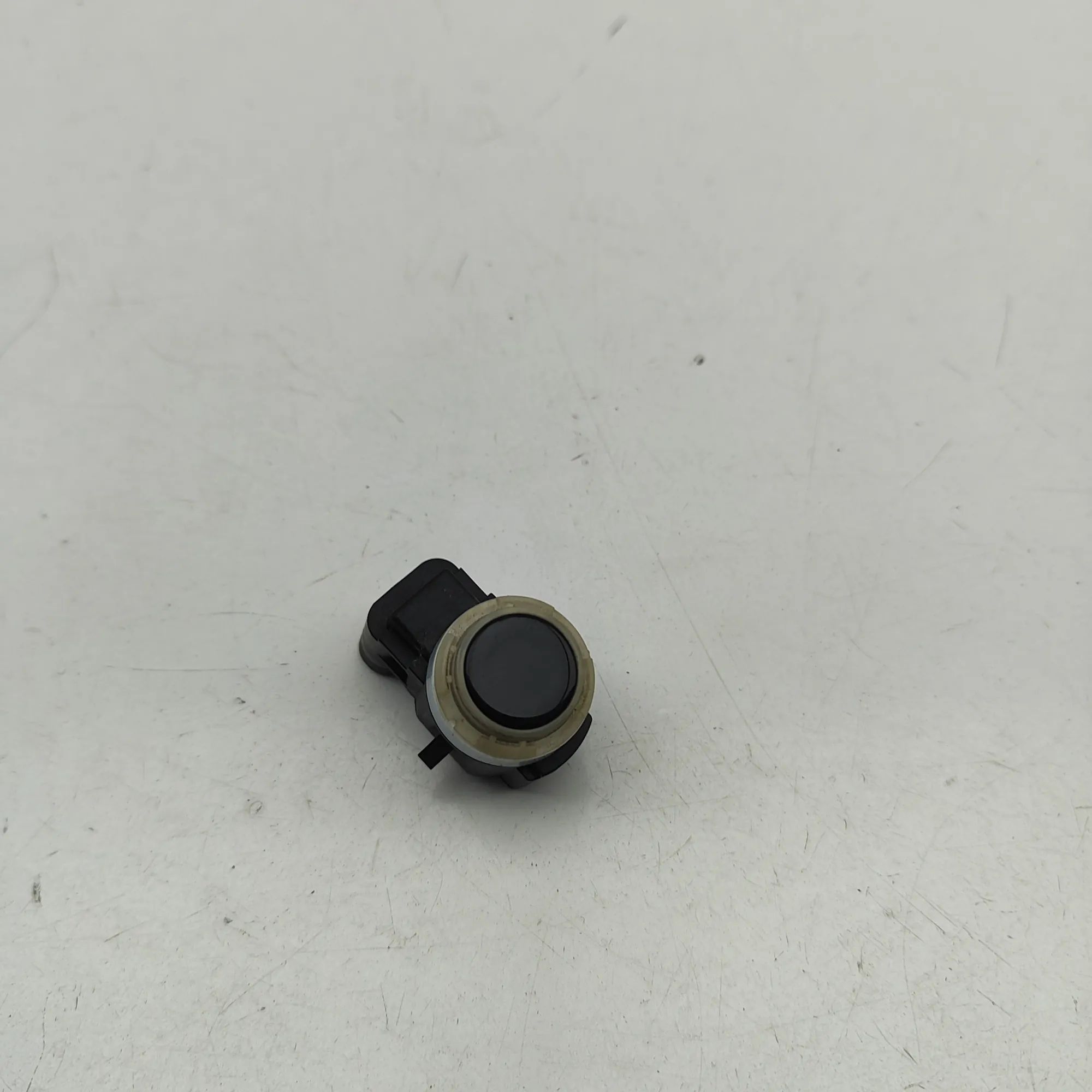 Kia EV9  Parking sensor — rear Parking sensor — rear — KIA EV9 (MV) (2023-...)...