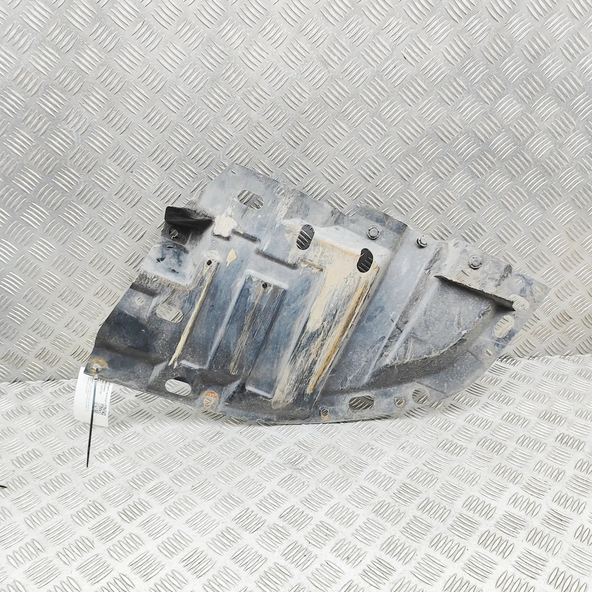 Mitsubishi Lancer Front Bumper Underbody Cover Front Bumper Underbody Cover — MITSUBISHI LANCE...